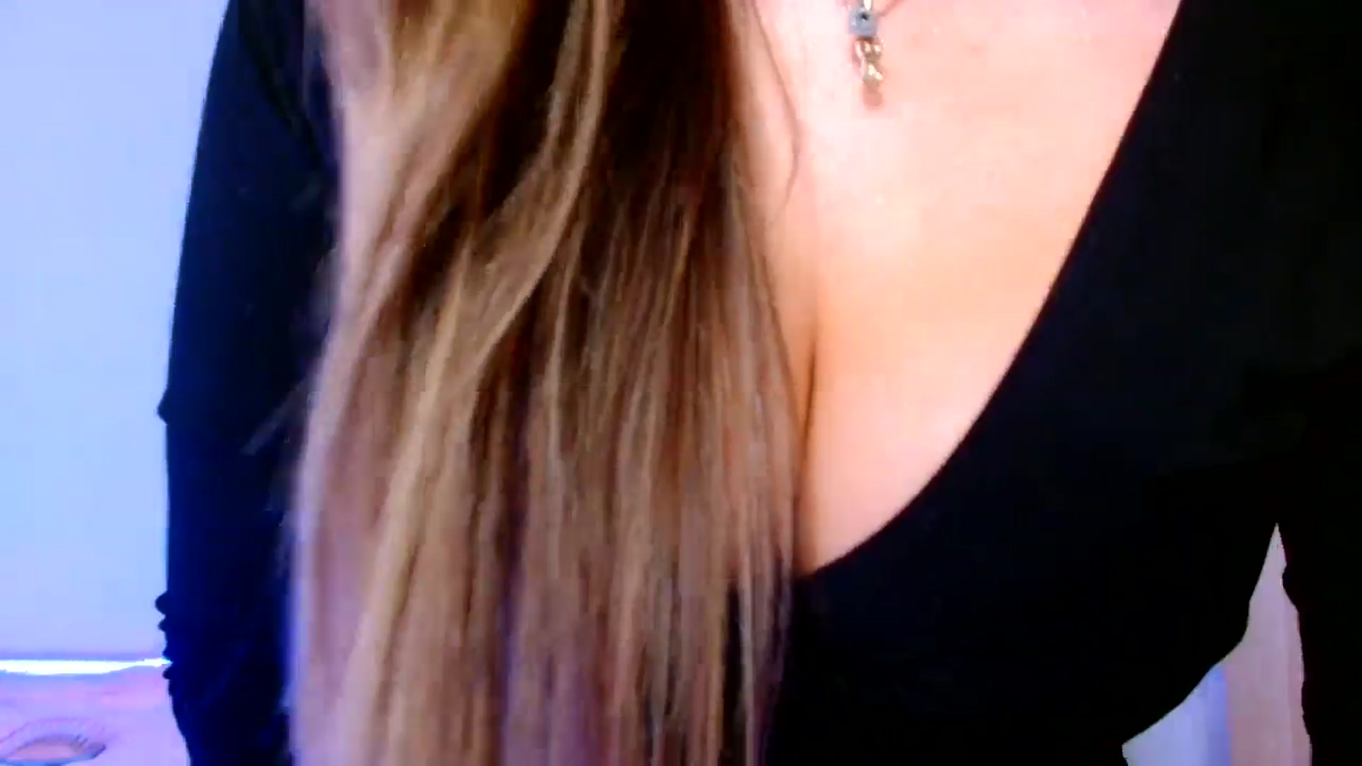 Gallery image thumbnail from Ana_Rose's myfreecams stream on, 03/09/2025, 02:19 image 19 of 20