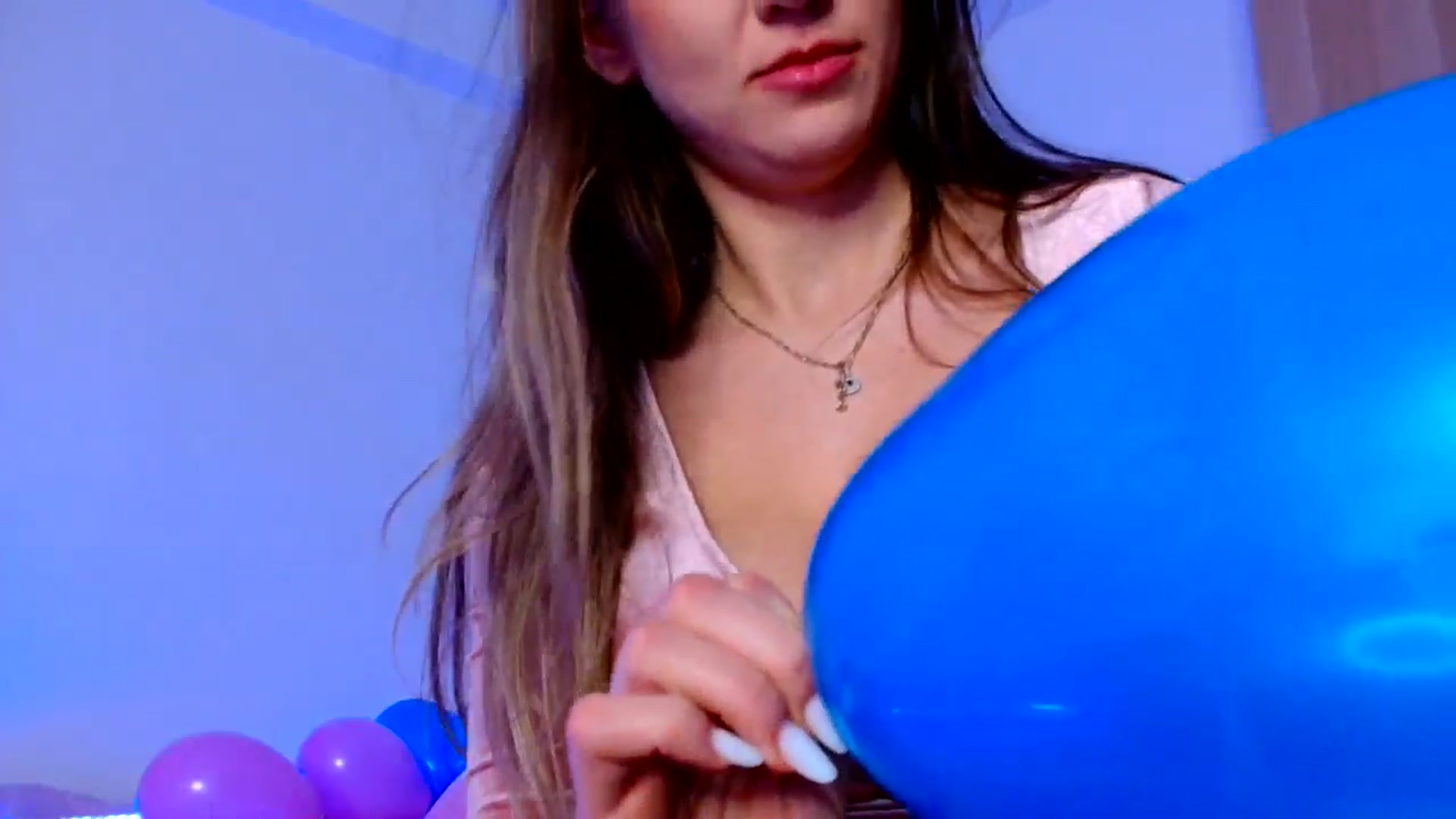 Gallery image thumbnail from Ana_Rose's myfreecams stream on, 03/15/2025, 01:55 image 11 of 20