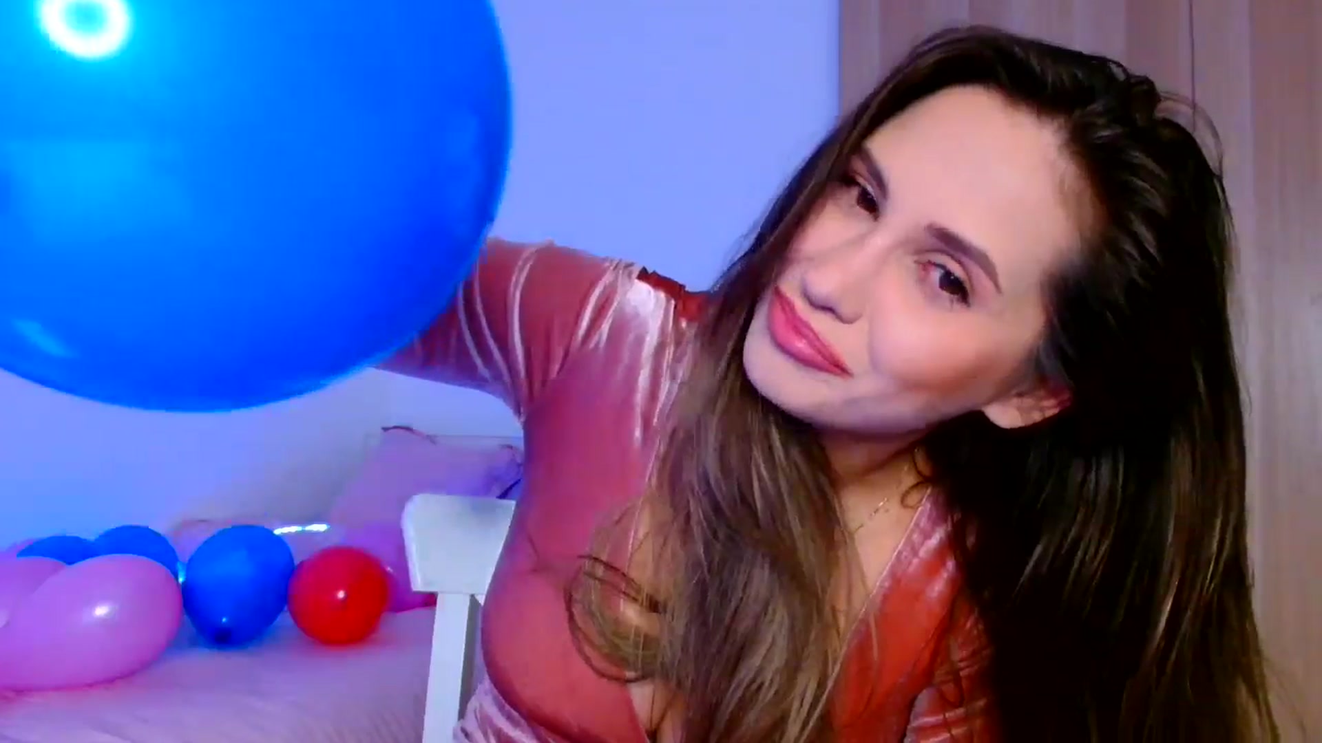 Gallery image thumbnail from Ana_Rose's myfreecams stream on, 03/15/2025, 02:46 image 3 of 20