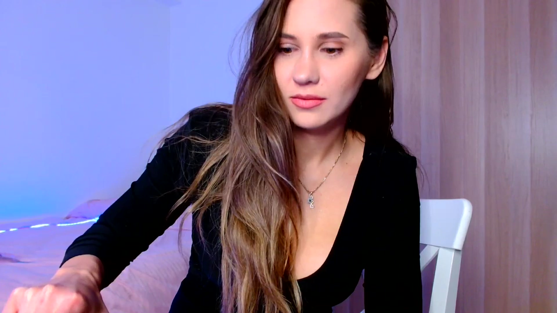 Gallery image thumbnail from Ana_Rose's myfreecams stream on, 03/22/2025, 24:00 image 17 of 20