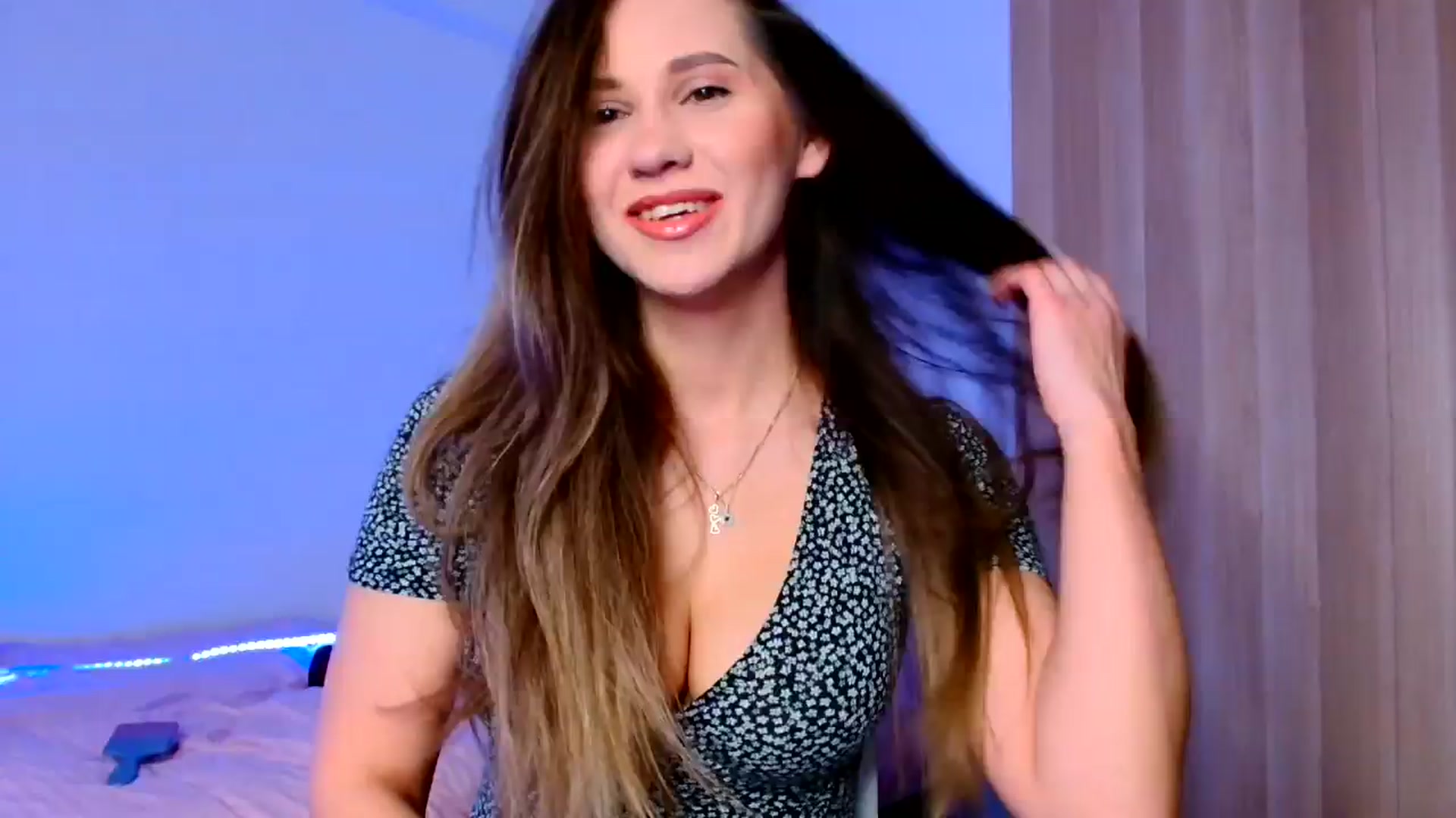 Gallery image thumbnail from Ana_Rose's myfreecams stream on, 03/29/2025, 22:25 image 1 of 20