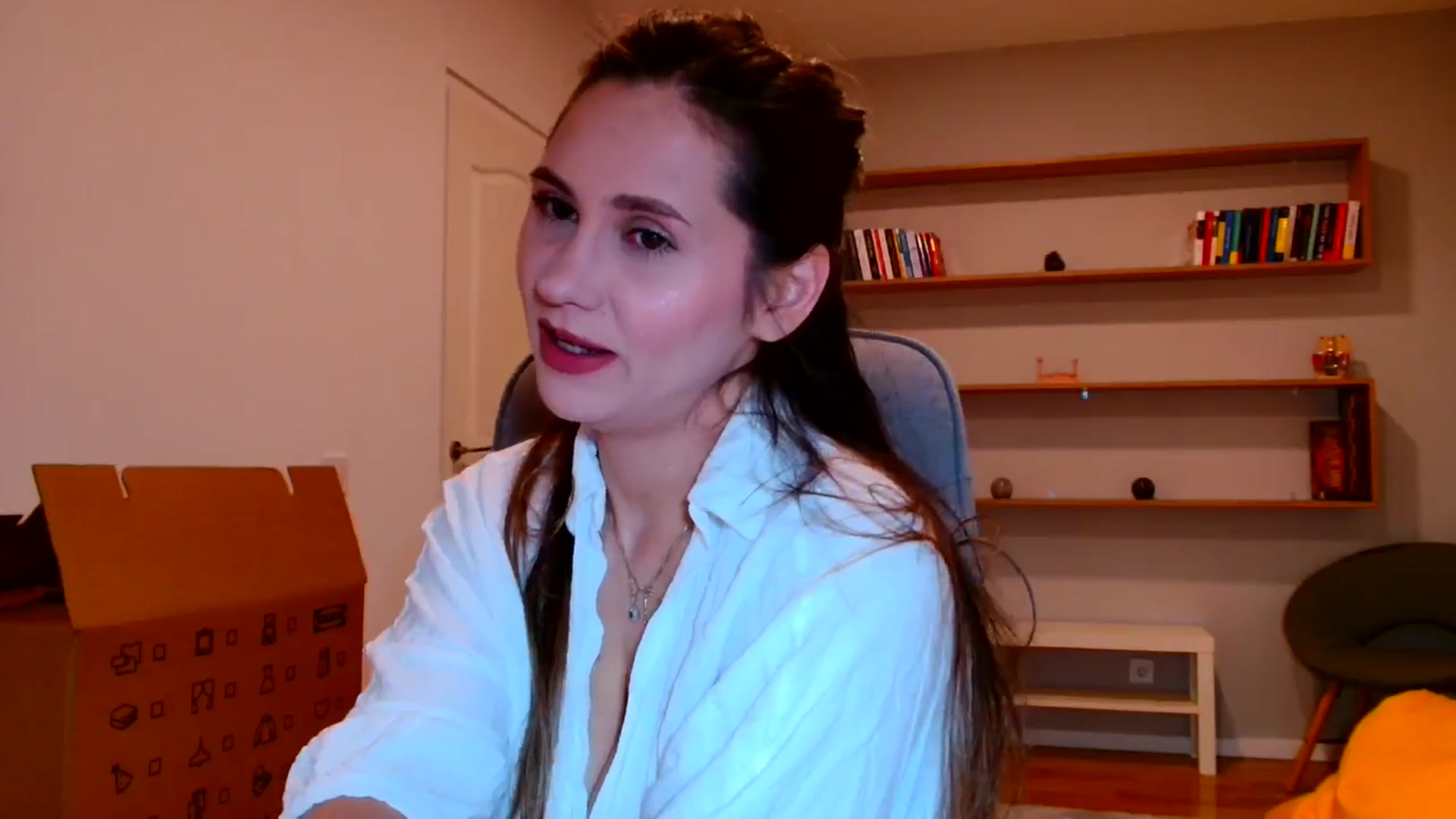 Gallery image thumbnail from Ana_Rose's myfreecams stream on, 04/06/2025, 24:56 image 5 of 20