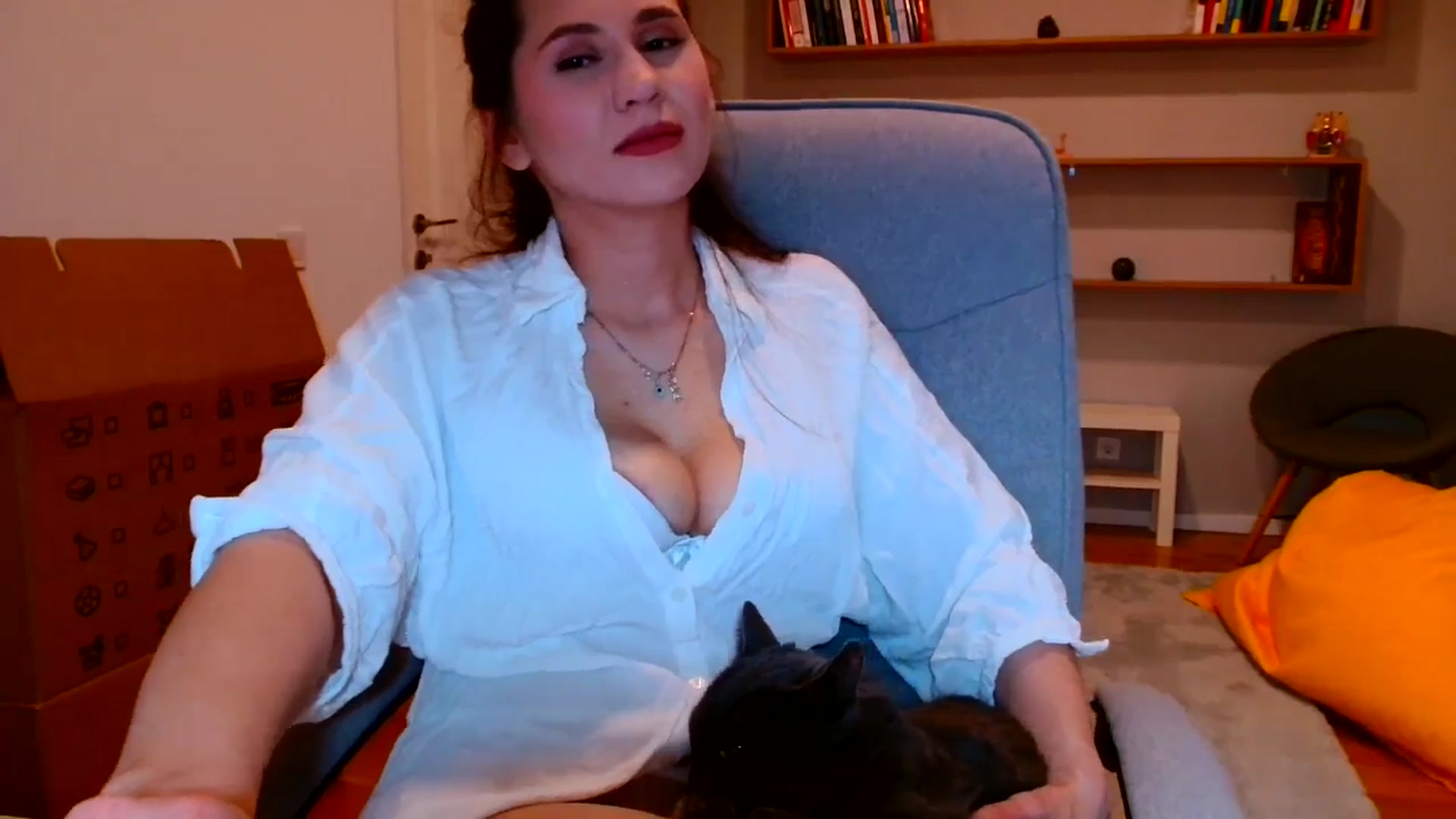 Gallery image thumbnail from Ana_Rose's myfreecams stream on, 04/06/2025, 24:56 image 10 of 20