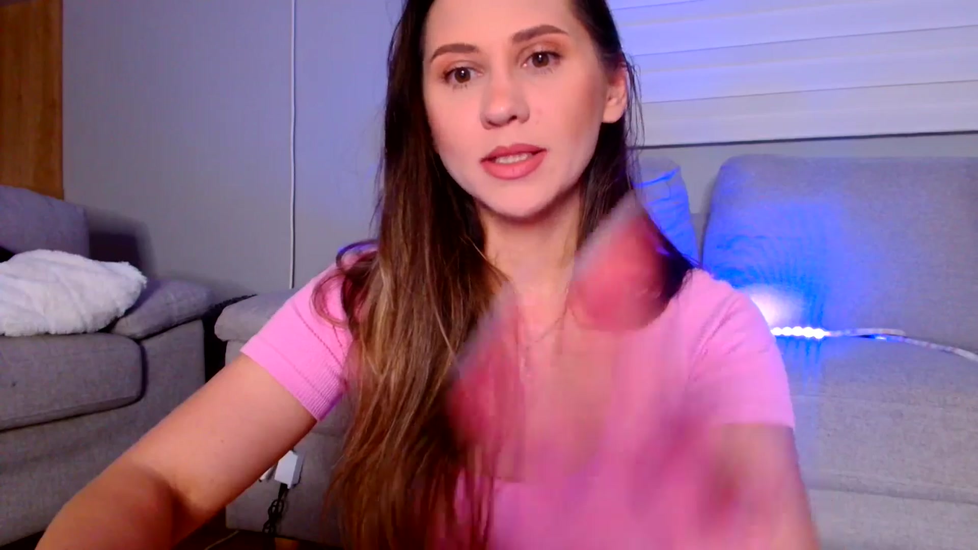Gallery image thumbnail from Ana_Rose's myfreecams stream on, 04/18/2025, 21:55 image 16 of 20