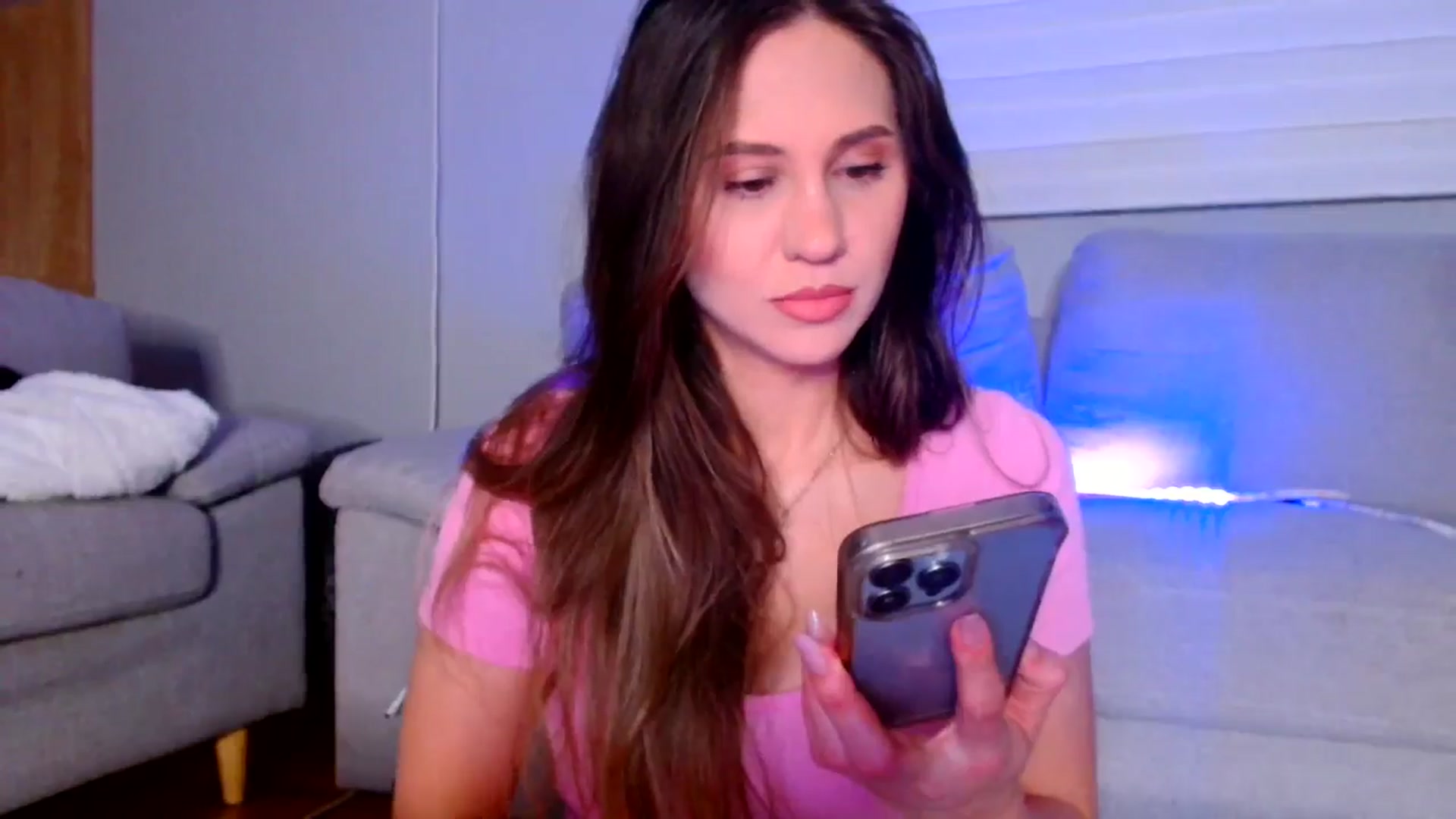 Gallery image thumbnail from Ana_Rose's myfreecams stream on, 04/18/2025, 21:55 image 13 of 20