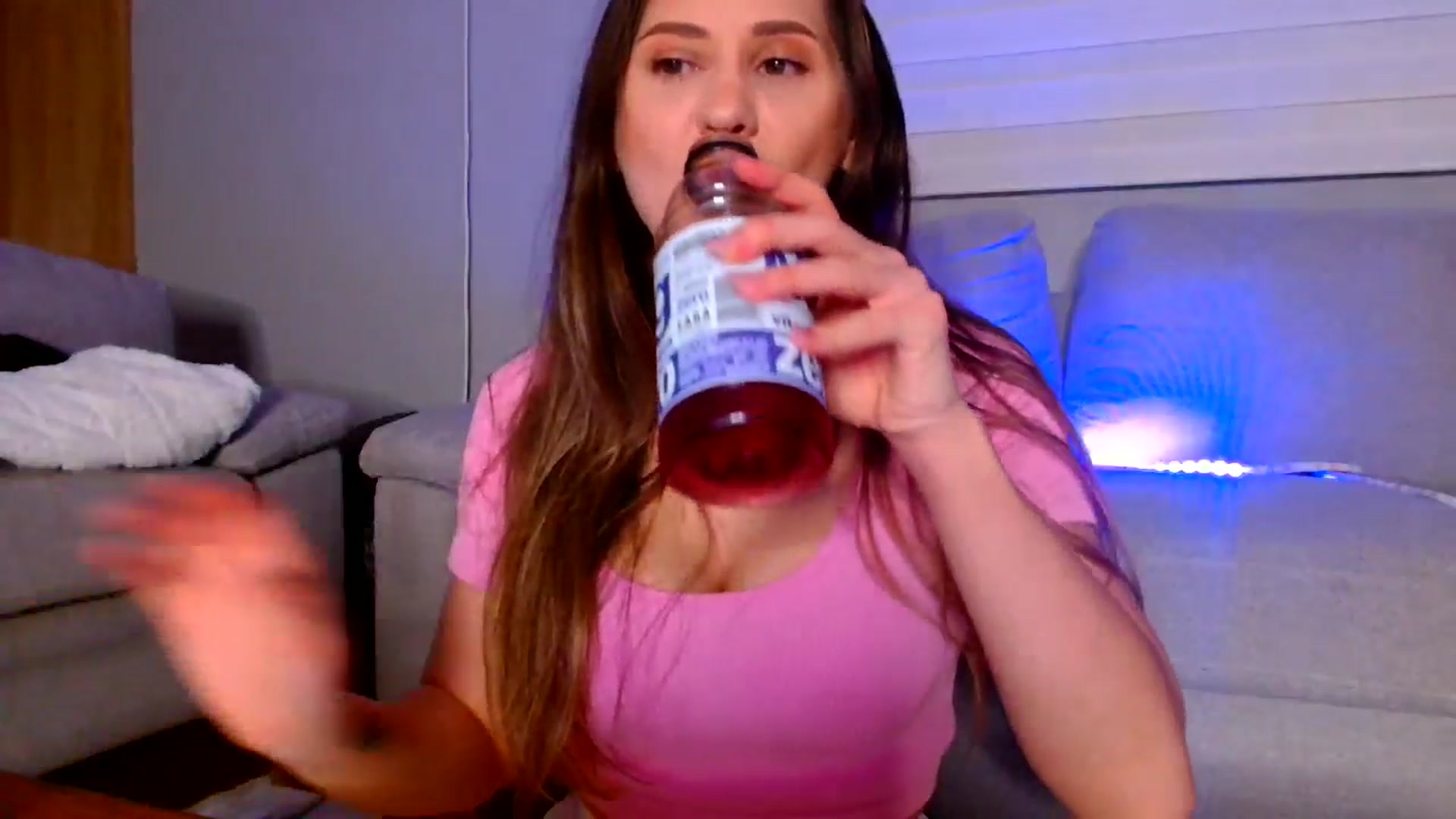 Gallery image thumbnail from Ana_Rose's myfreecams stream on, 04/18/2025, 23:25 image 3 of 20