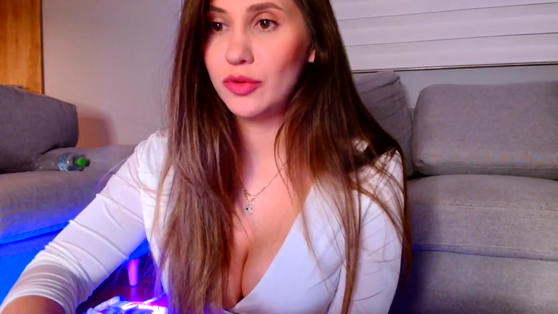 Gallery image thumbnail from Ana_Rose's myfreecams stream on, 04/26/2025, 01:30 image 5 of 20