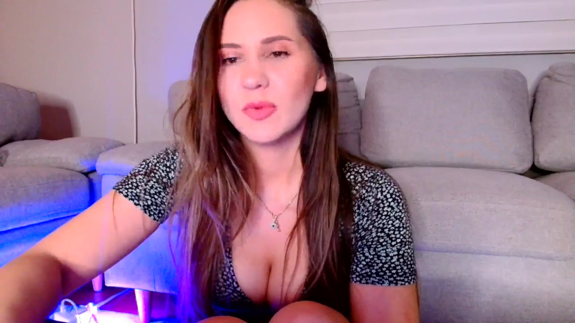 Gallery image thumbnail from Ana_Rose's myfreecams stream on, 04/27/2025, 20:59 image 14 of 20