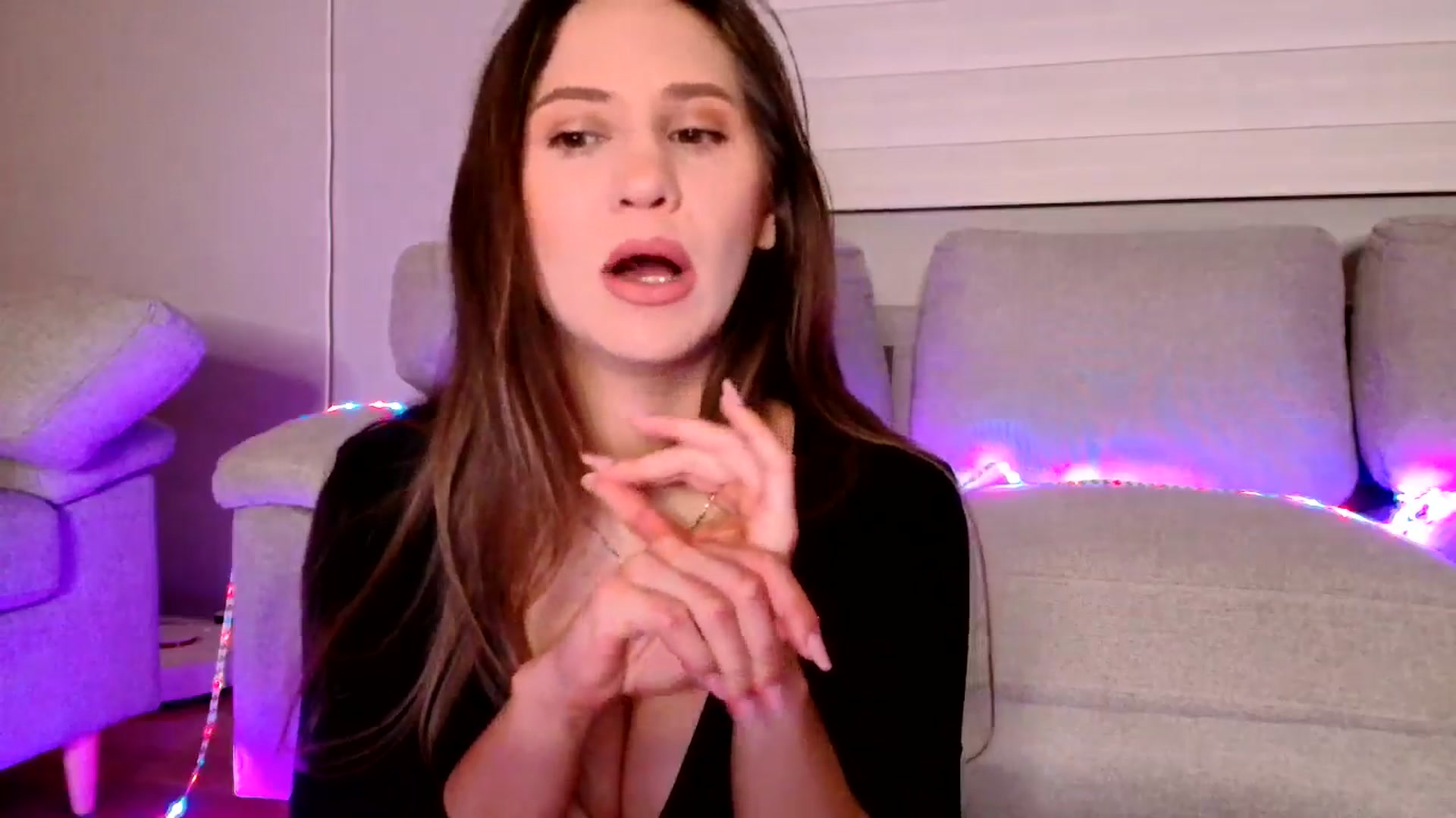 Gallery image thumbnail from Ana_Rose's myfreecams stream on, 05/10/2025, 01:06 image 6 of 20