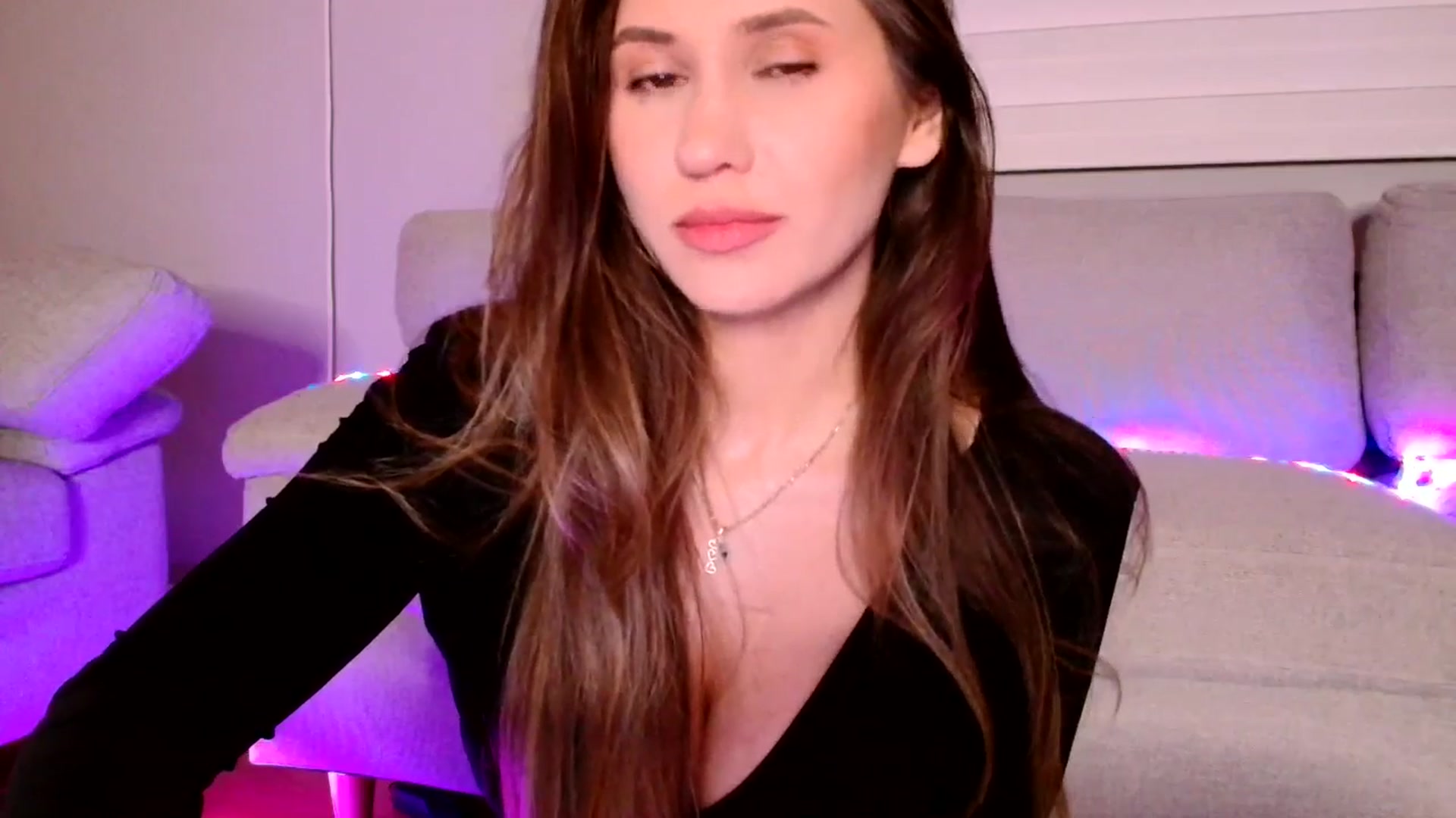 Gallery image thumbnail from Ana_Rose's myfreecams stream on, 05/10/2025, 01:06 image 14 of 20