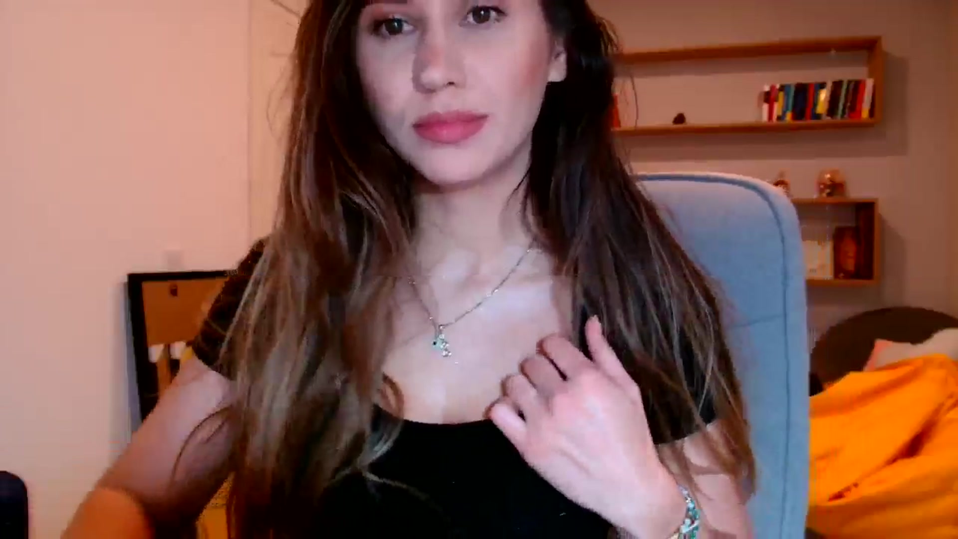 Gallery image thumbnail from Ana_Rose's myfreecams stream on, 05/15/2025, 21:07 image 10 of 20