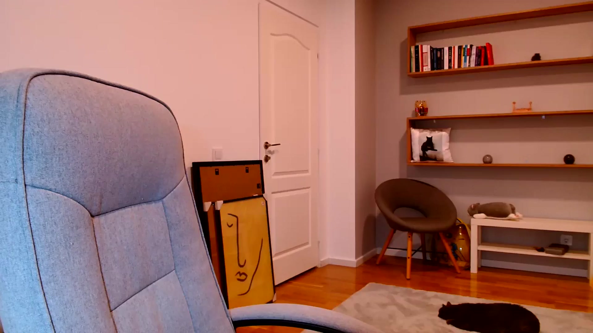 Gallery image thumbnail from Ana_Rose's myfreecams stream on, 05/17/2025, 01:24 image 15 of 20