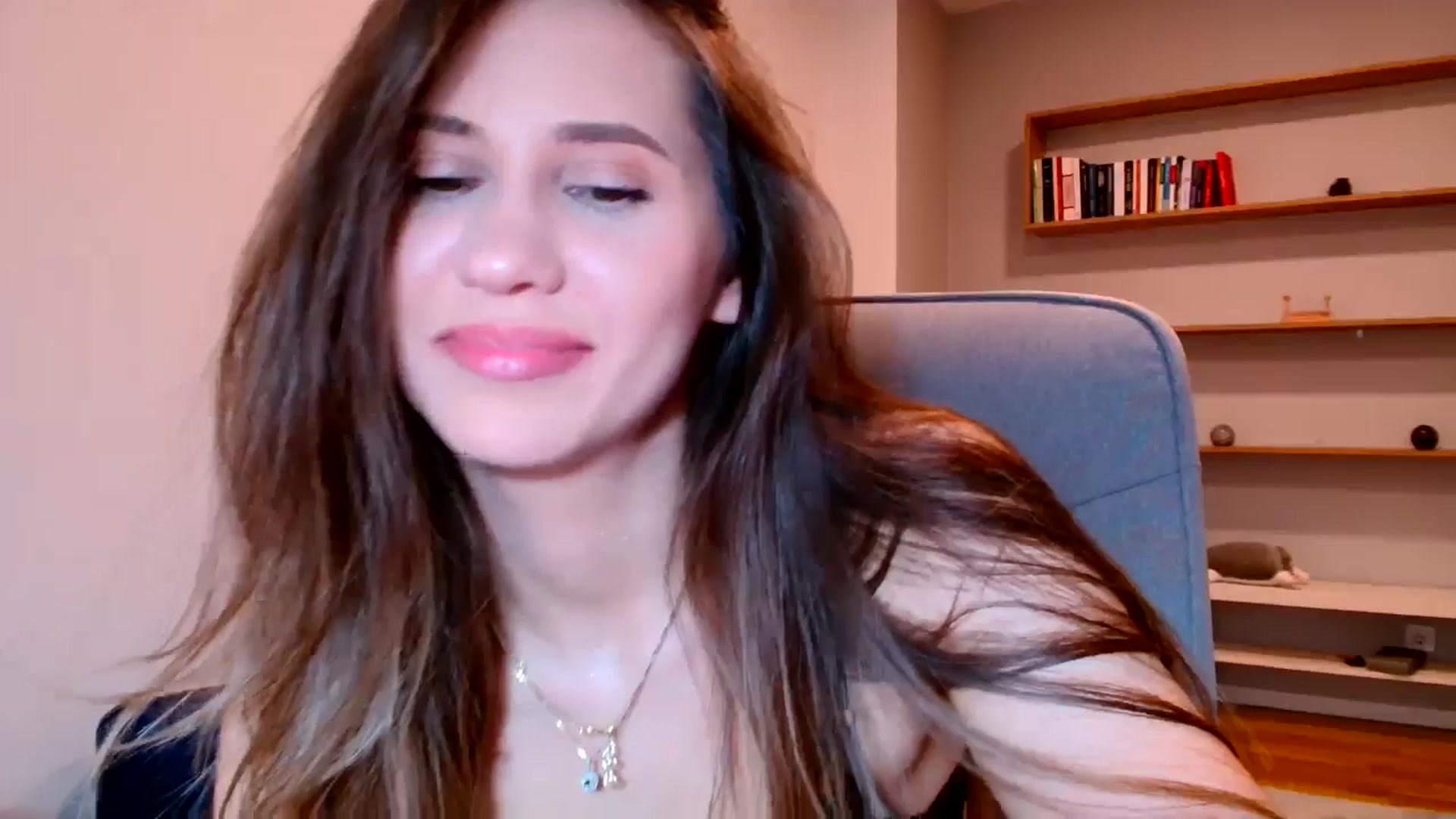 Gallery image thumbnail from Ana_Rose's myfreecams stream on, 05/17/2025, 01:24 image 19 of 20