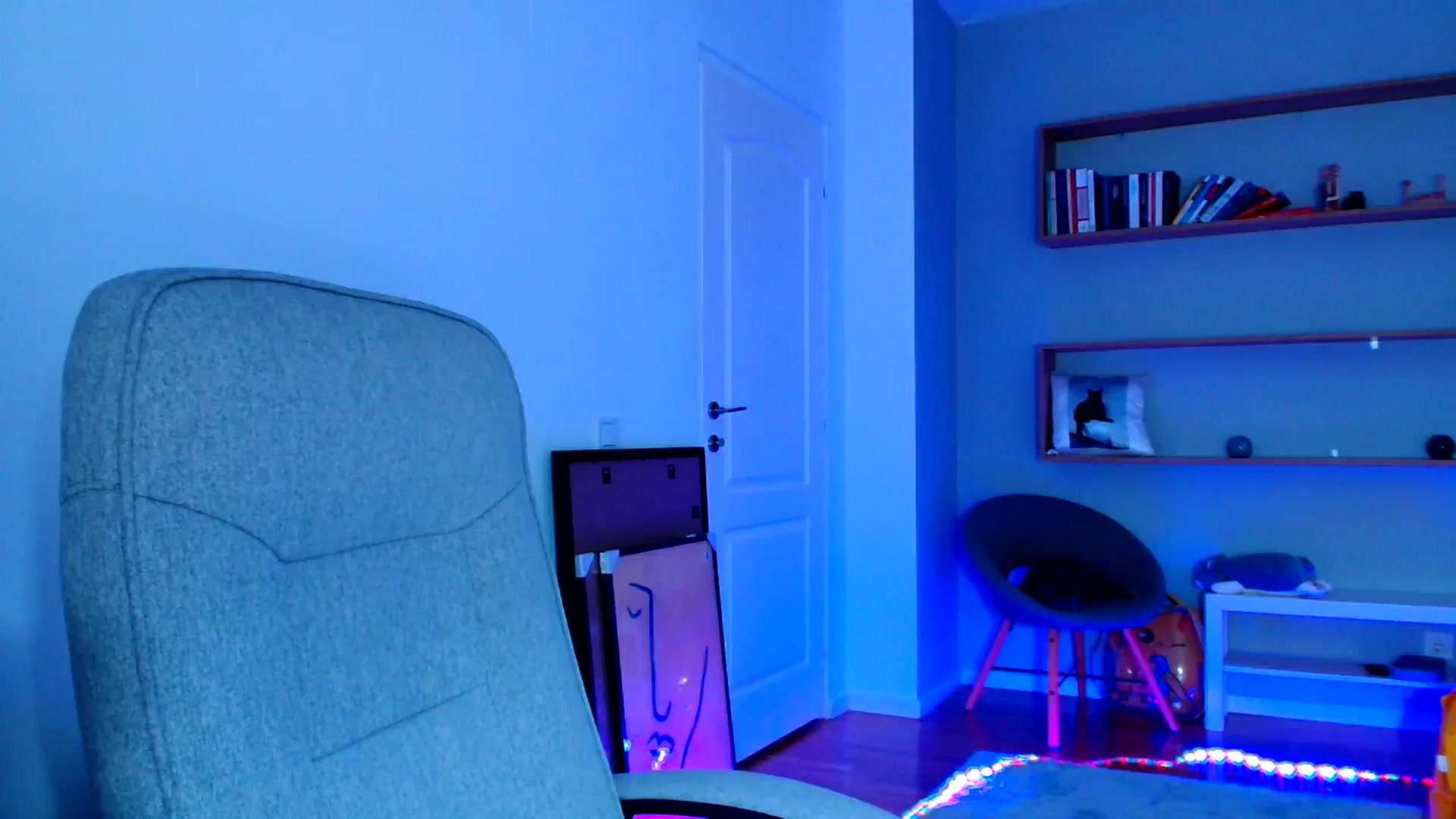 Gallery image thumbnail from Ana_Rose's myfreecams stream on, 05/24/2025, 24:29 image 1 of 20