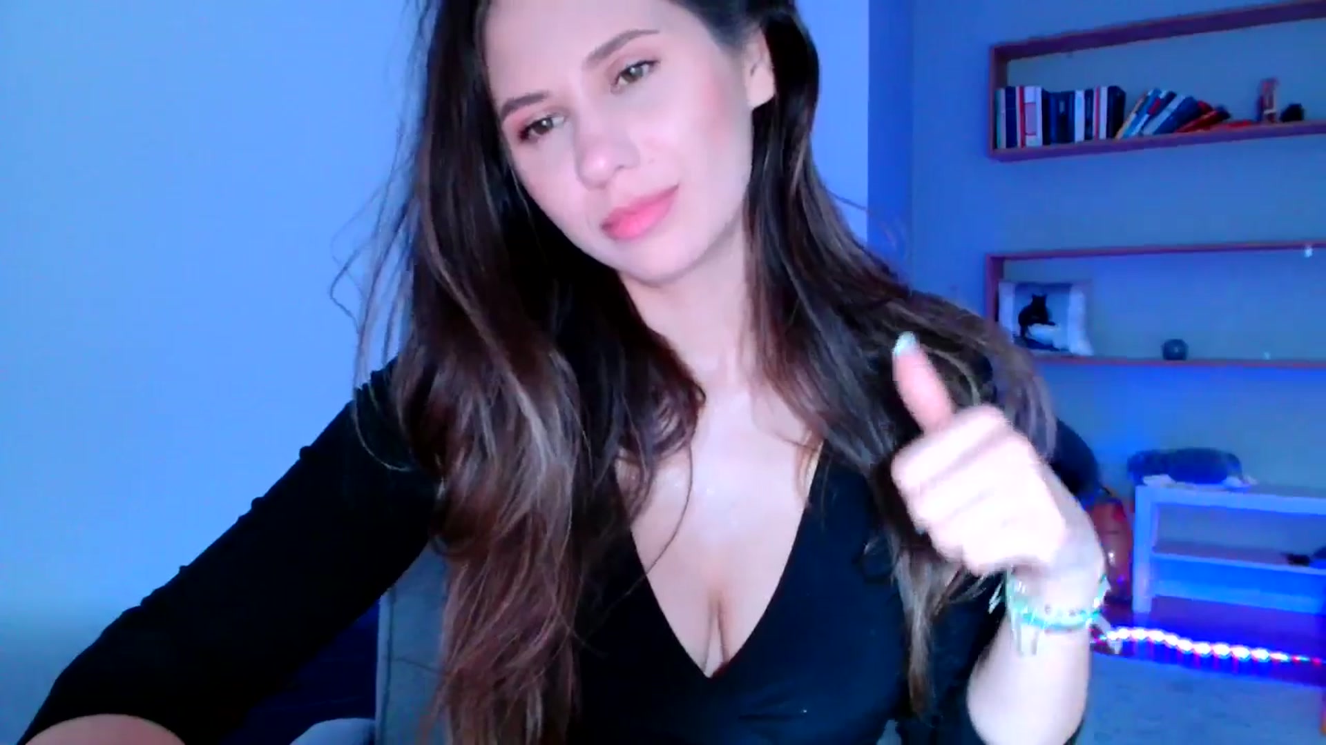 Gallery image thumbnail from Ana_Rose's myfreecams stream on, 05/24/2025, 24:29 image 13 of 20