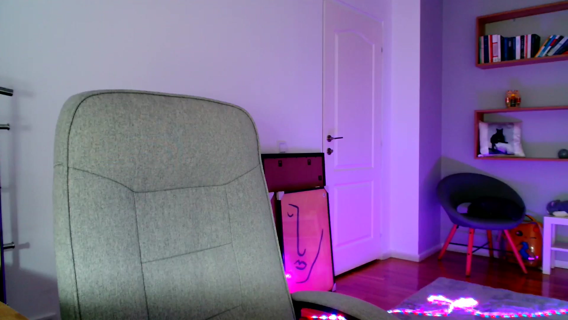 Gallery image thumbnail from Ana_Rose's myfreecams stream on, 05/31/2025, 24:51 image 6 of 20