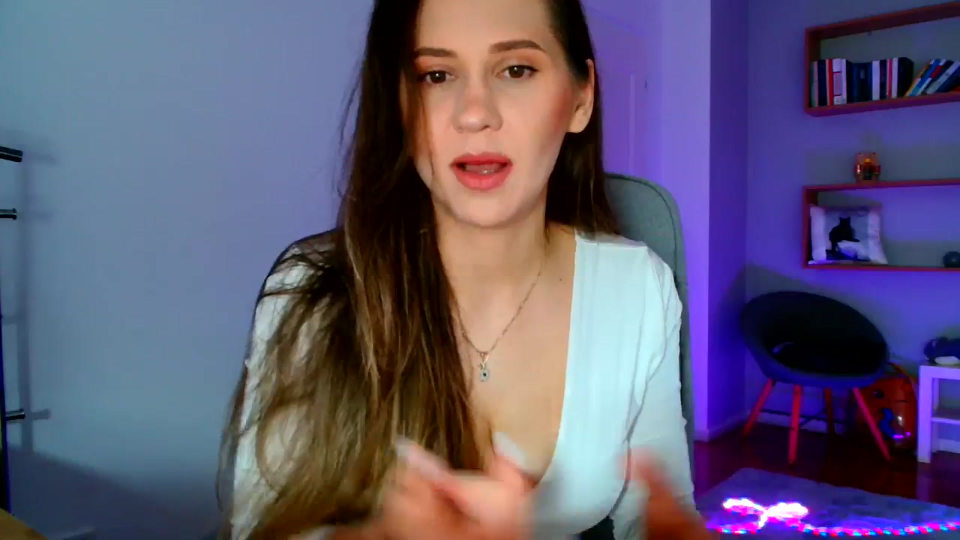 Gallery image thumbnail from Ana_Rose's myfreecams stream on, 05/31/2025, 24:51 image 7 of 20