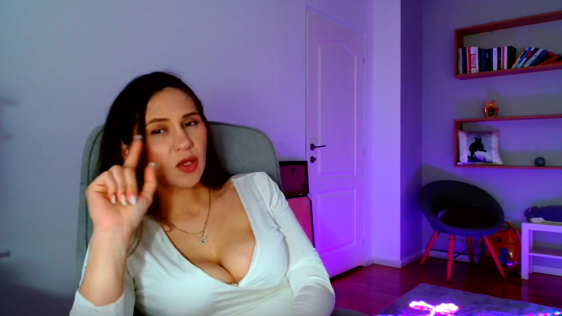 Gallery image thumbnail from Ana_Rose's myfreecams stream on, 05/31/2025, 24:51 image 13 of 20