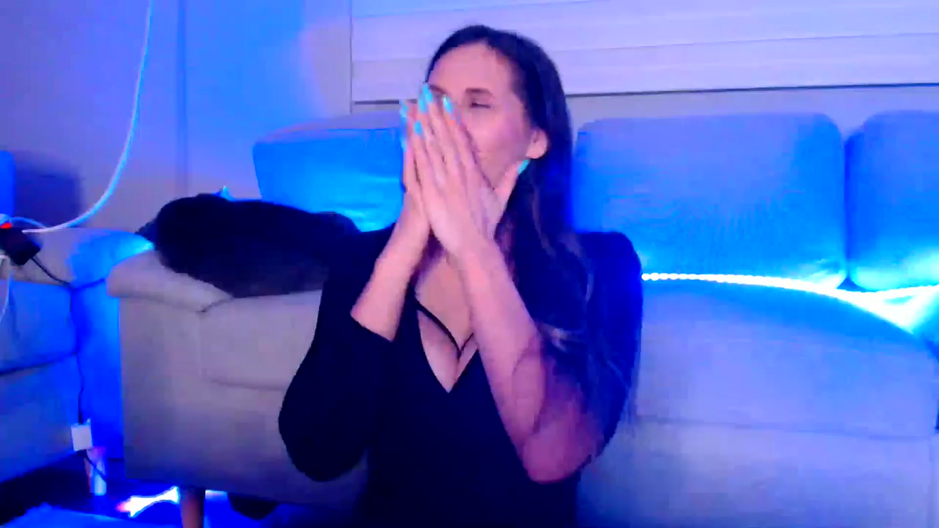 Gallery image thumbnail from Ana_Rose's myfreecams stream on, 06/28/2025, 24:36 image 10 of 20