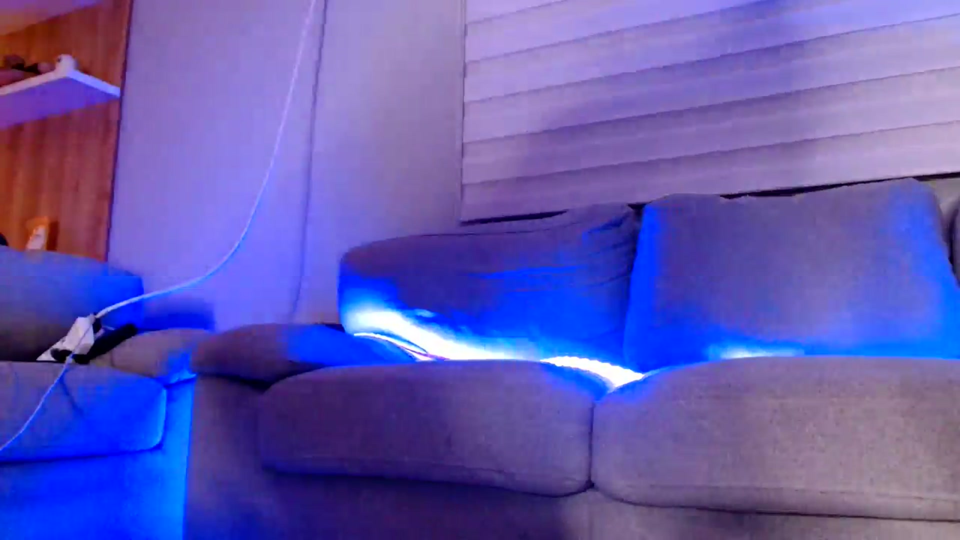 Gallery image thumbnail from Ana_Rose's myfreecams stream on, 07/05/2025, 24:04 image 17 of 20