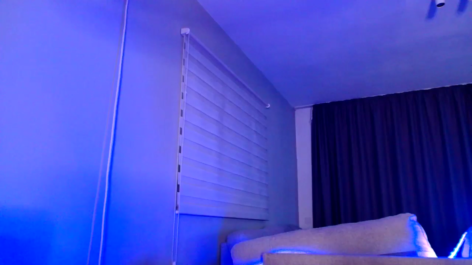 Gallery image thumbnail from Ana_Rose's myfreecams stream on, 08/01/2025, 20:48 image 20 of 20