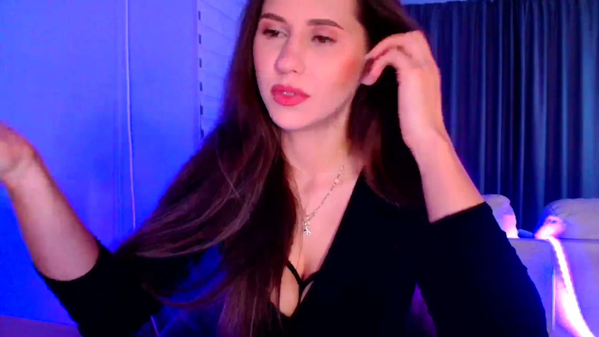Gallery image thumbnail from Ana_Rose's myfreecams stream on, 08/09/2025, 24:32 image 9 of 20