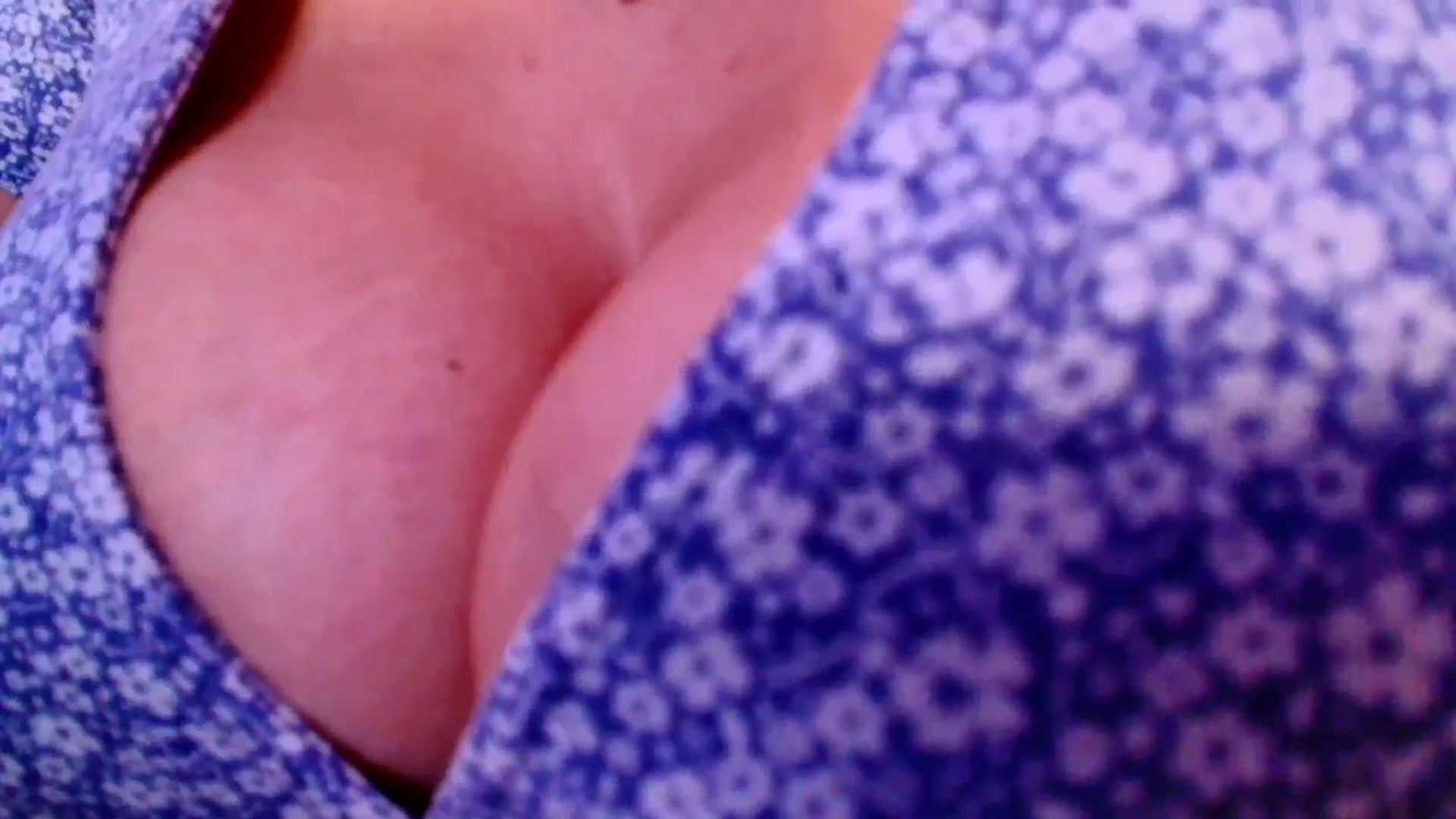 Gallery image thumbnail from Ana_Rose's myfreecams stream on, 08/14/2025, 21:44 image 19 of 20