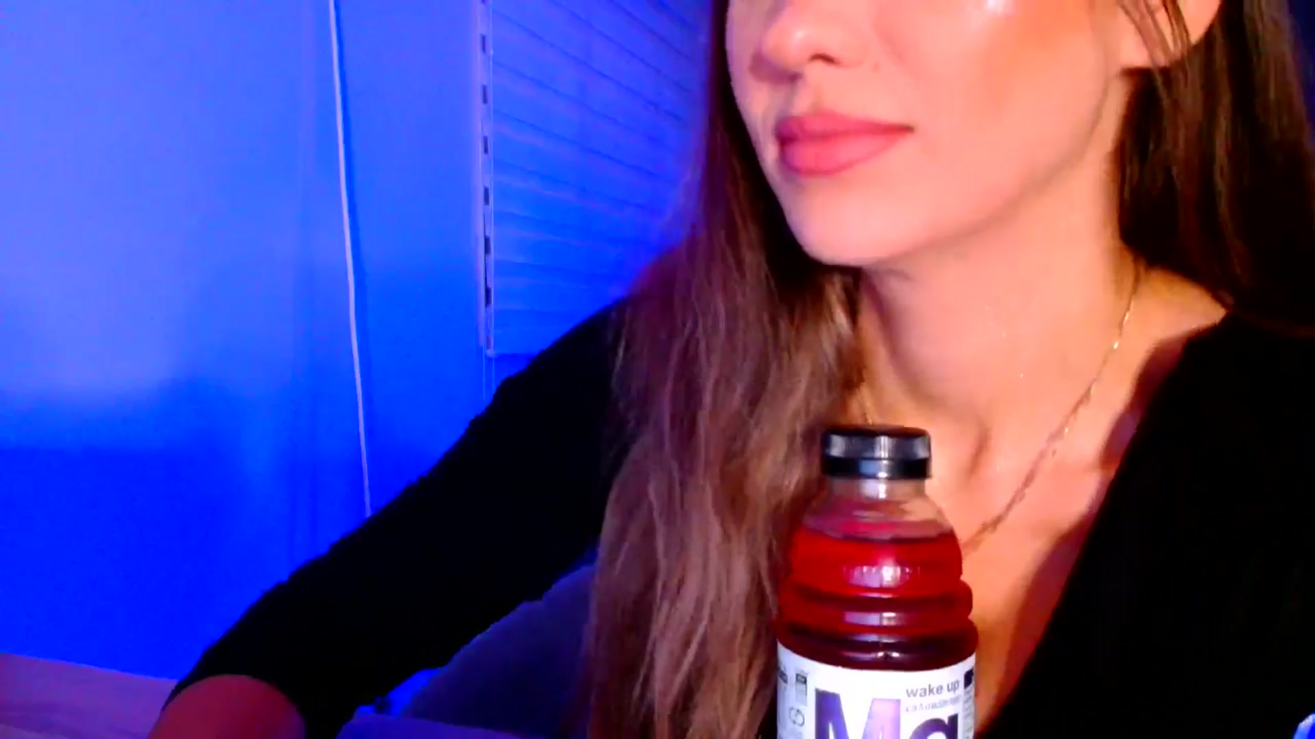 Gallery image thumbnail from Ana_Rose's myfreecams stream on, 08/28/2025, 19:41 image 14 of 20