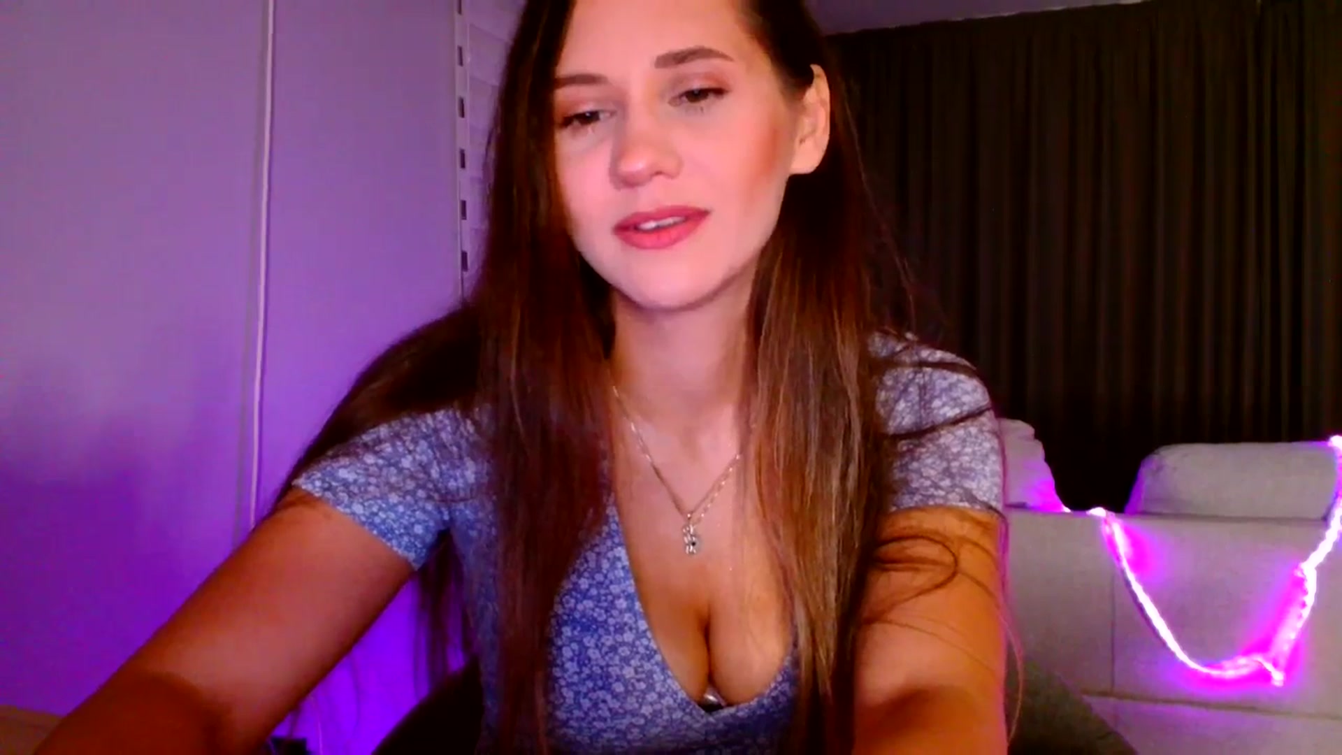 Gallery image thumbnail from Ana_Rose's myfreecams stream on, 09/20/2025, 24:35 image 4 of 20