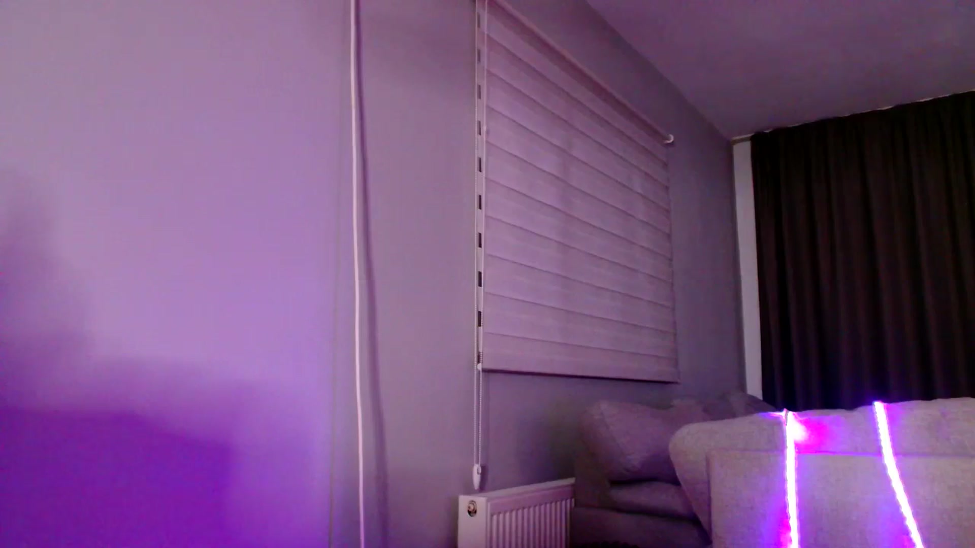 Gallery image thumbnail from Ana_Rose's myfreecams stream on, 09/20/2025, 22:05 image 16 of 20
