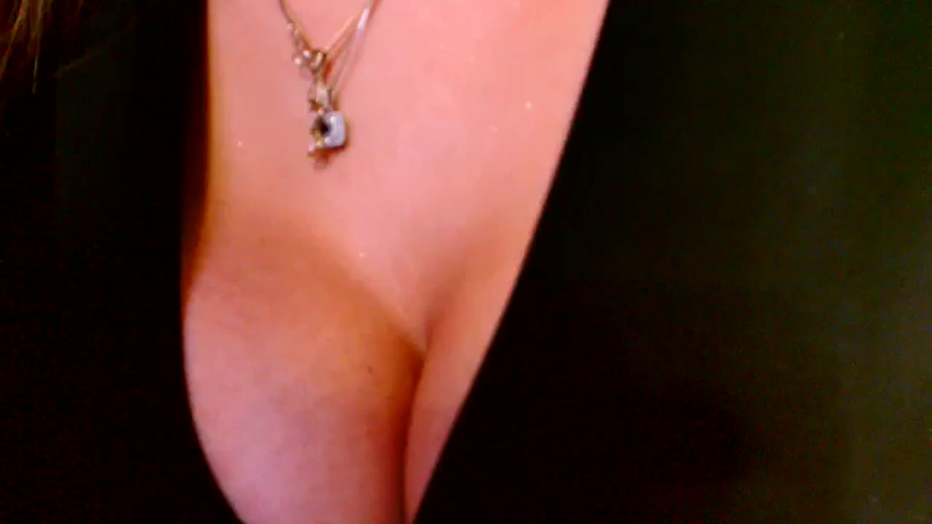 Gallery image thumbnail from Ana_Rose's myfreecams stream on, 09/28/2025, 24:48 image 19 of 20