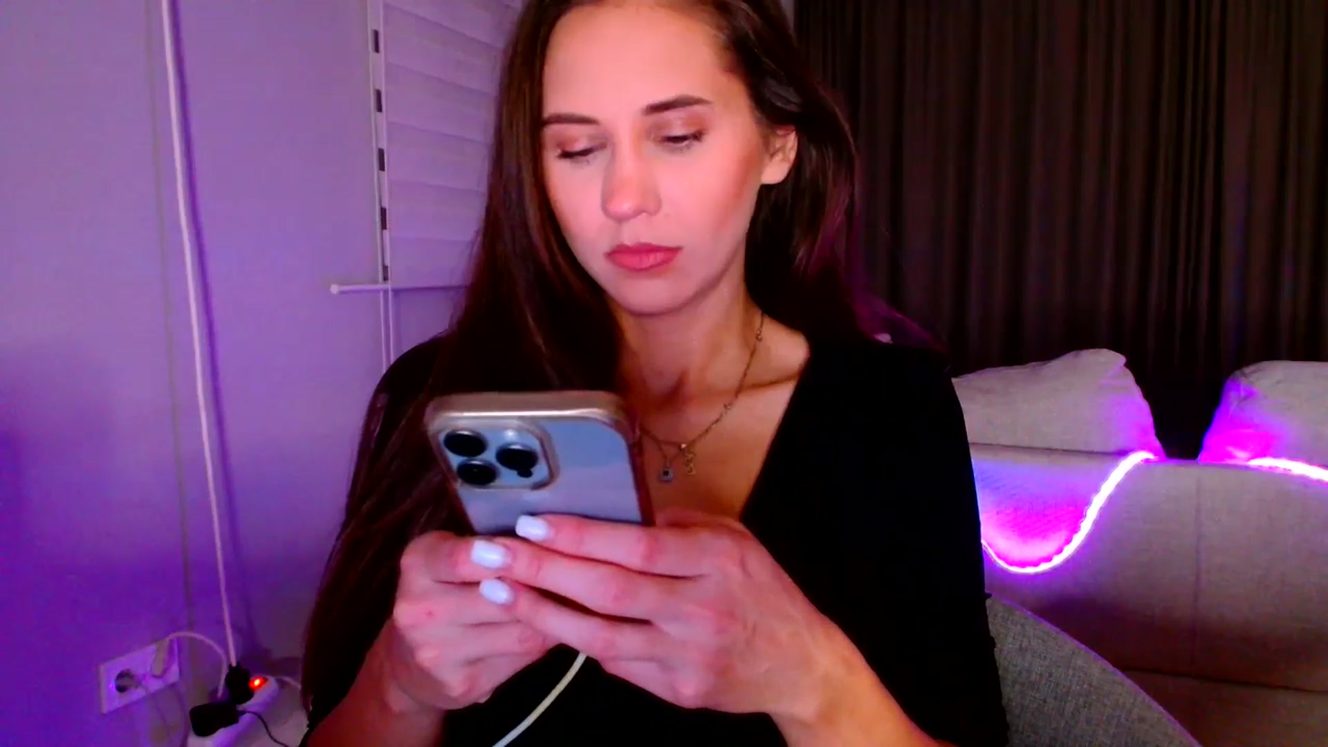 Gallery image thumbnail from Ana_Rose's myfreecams stream on, 10/11/2025, 22:17 image 7 of 20