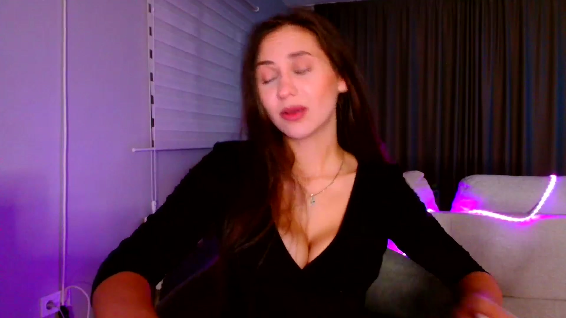 Gallery image thumbnail from Ana_Rose's myfreecams stream on, 10/12/2025, 24:01 image 15 of 20