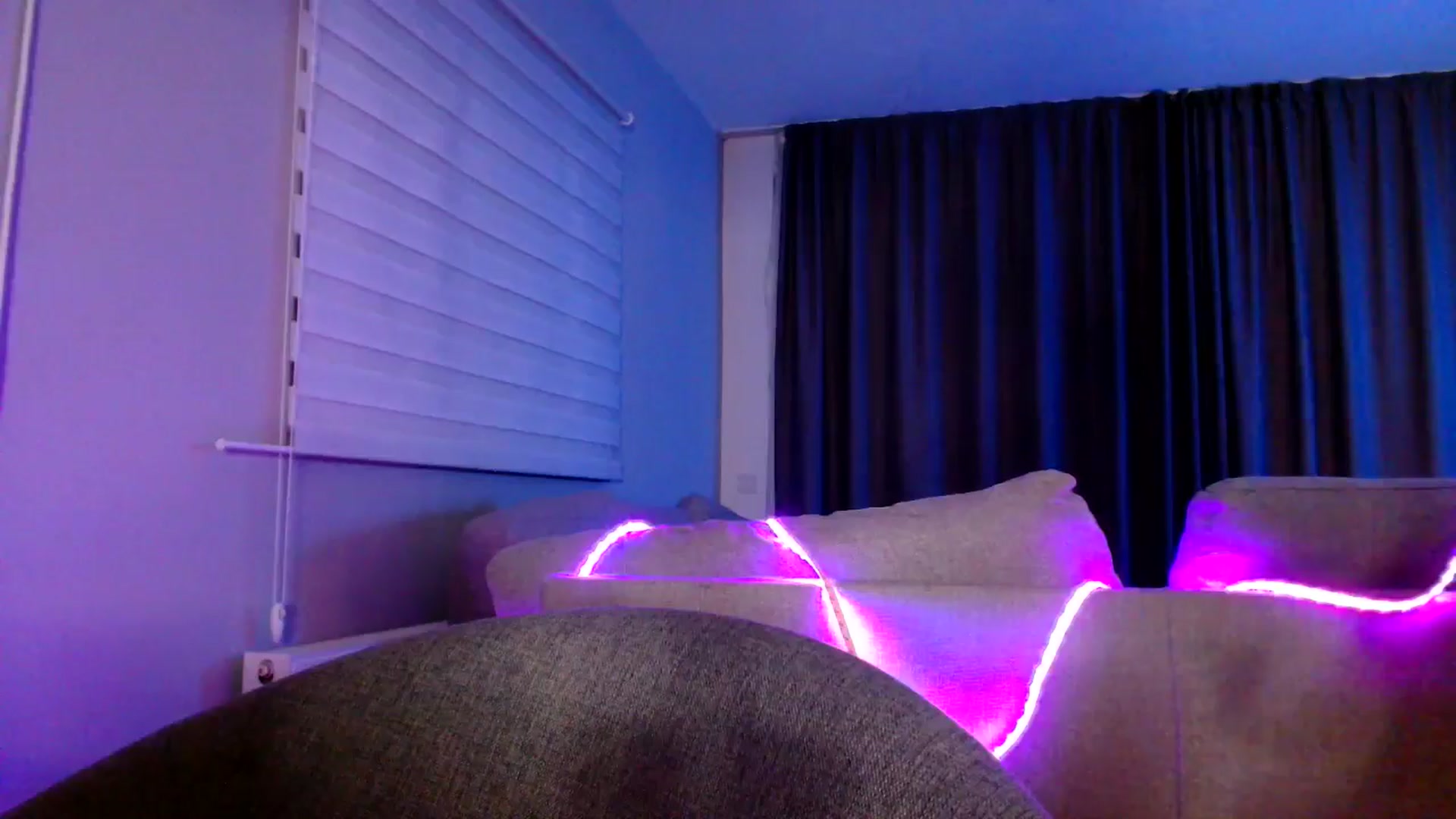 Gallery image thumbnail from Ana_Rose's myfreecams stream on, 10/12/2025, 24:01 image 1 of 20