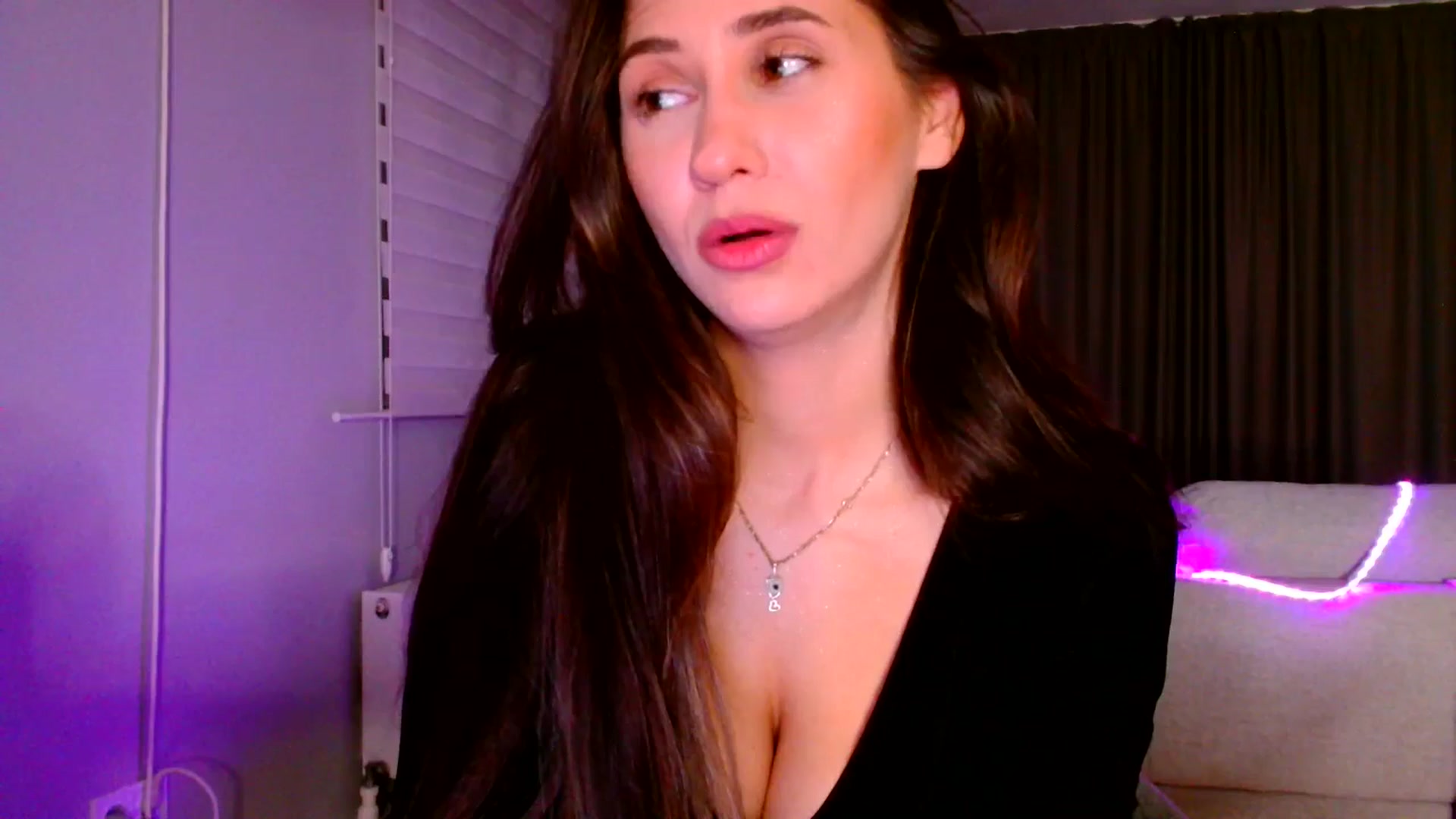 Gallery image thumbnail from Ana_Rose's myfreecams stream on, 10/12/2025, 24:52 image 5 of 20