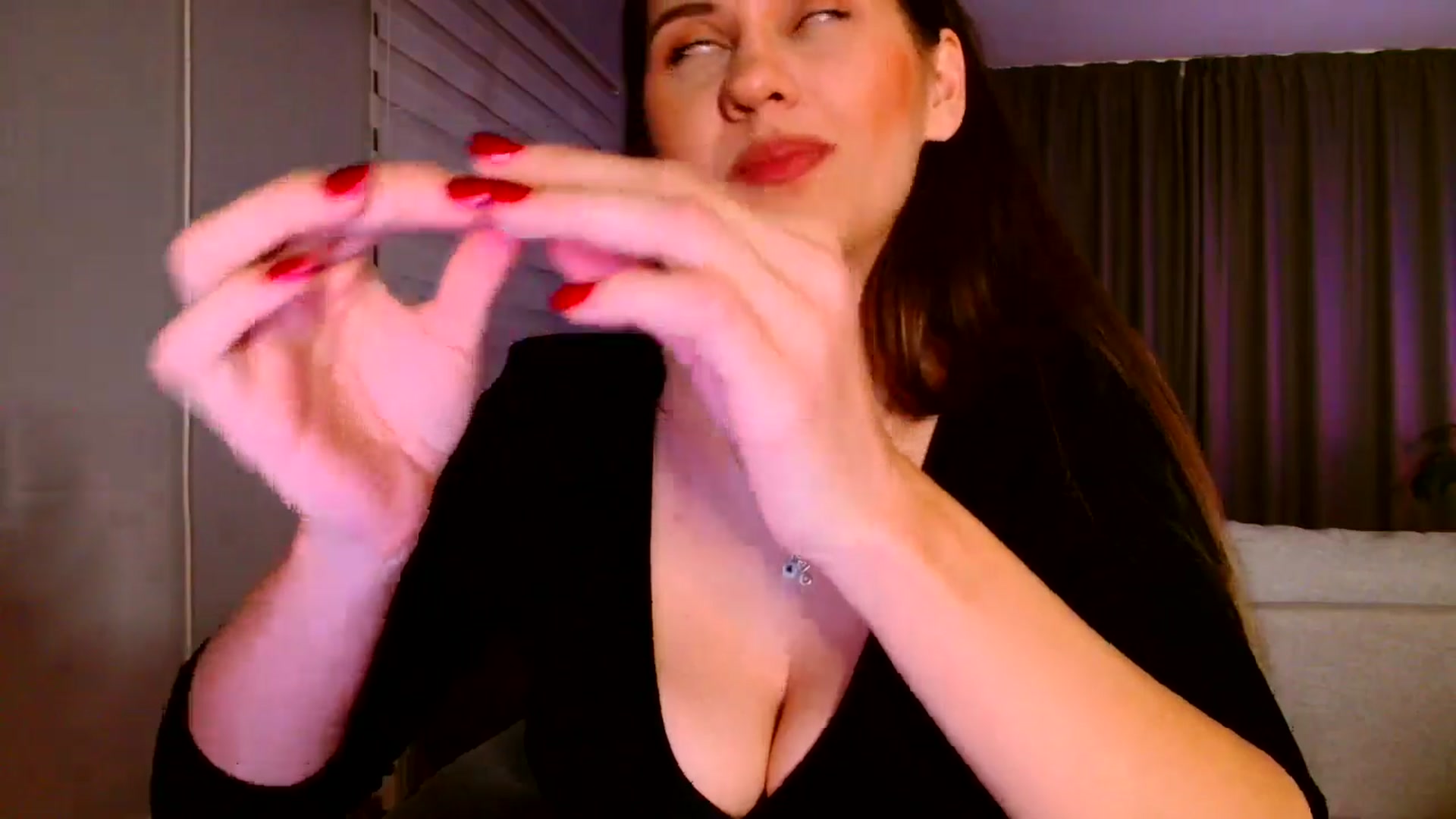 Gallery image thumbnail from Ana_Rose's myfreecams stream on, 11/16/2025, 01:52 image 13 of 20