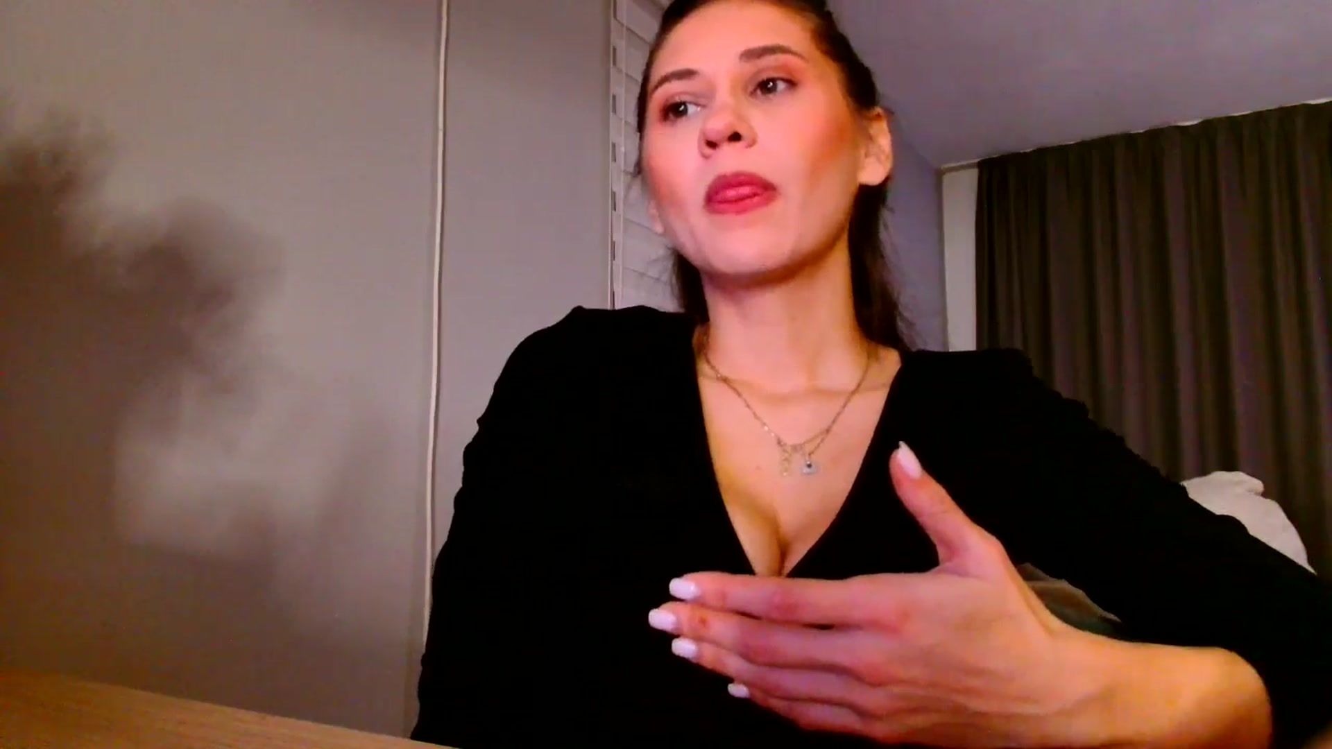 Gallery image thumbnail from Ana_Rose's myfreecams stream on, 12/14/2025, 24:01 image 6 of 20