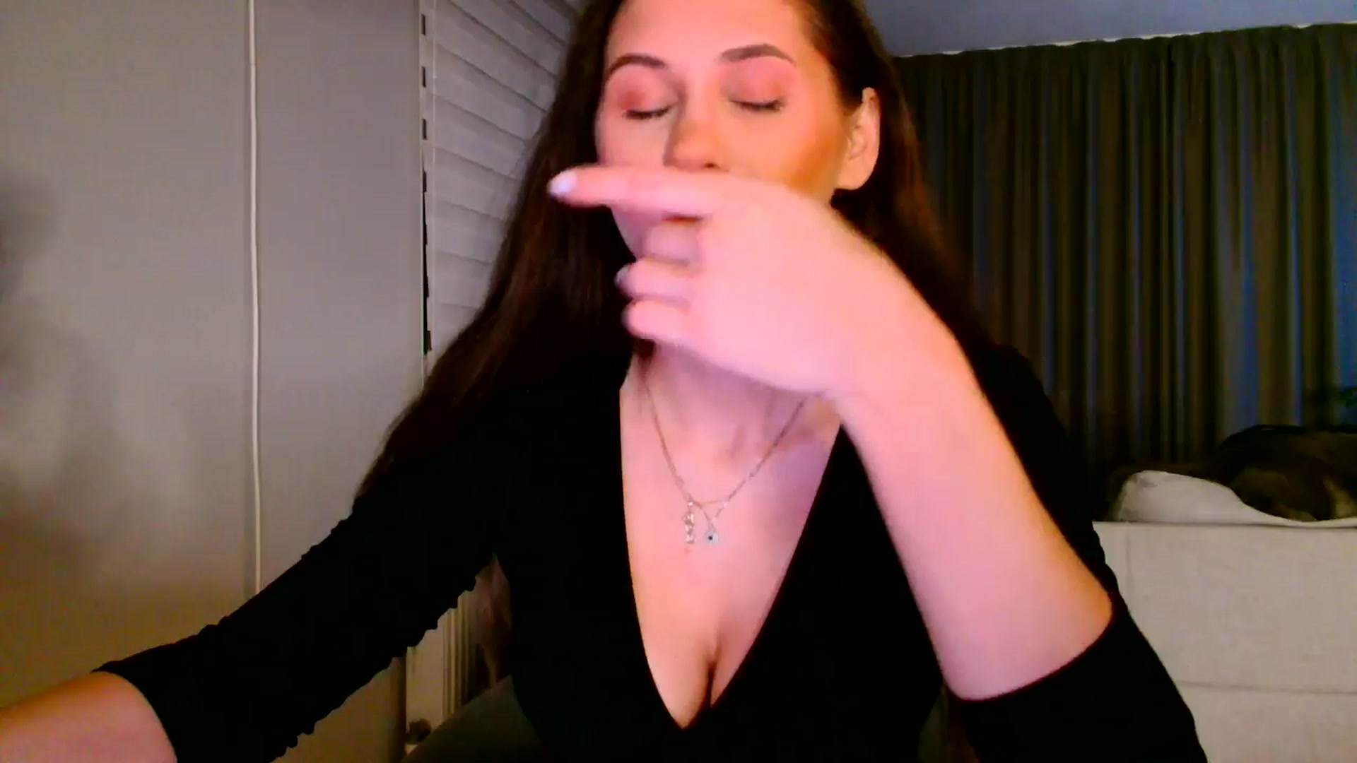 Gallery image thumbnail from Ana_Rose's myfreecams stream on, 12/14/2025, 02:25 image 2 of 20