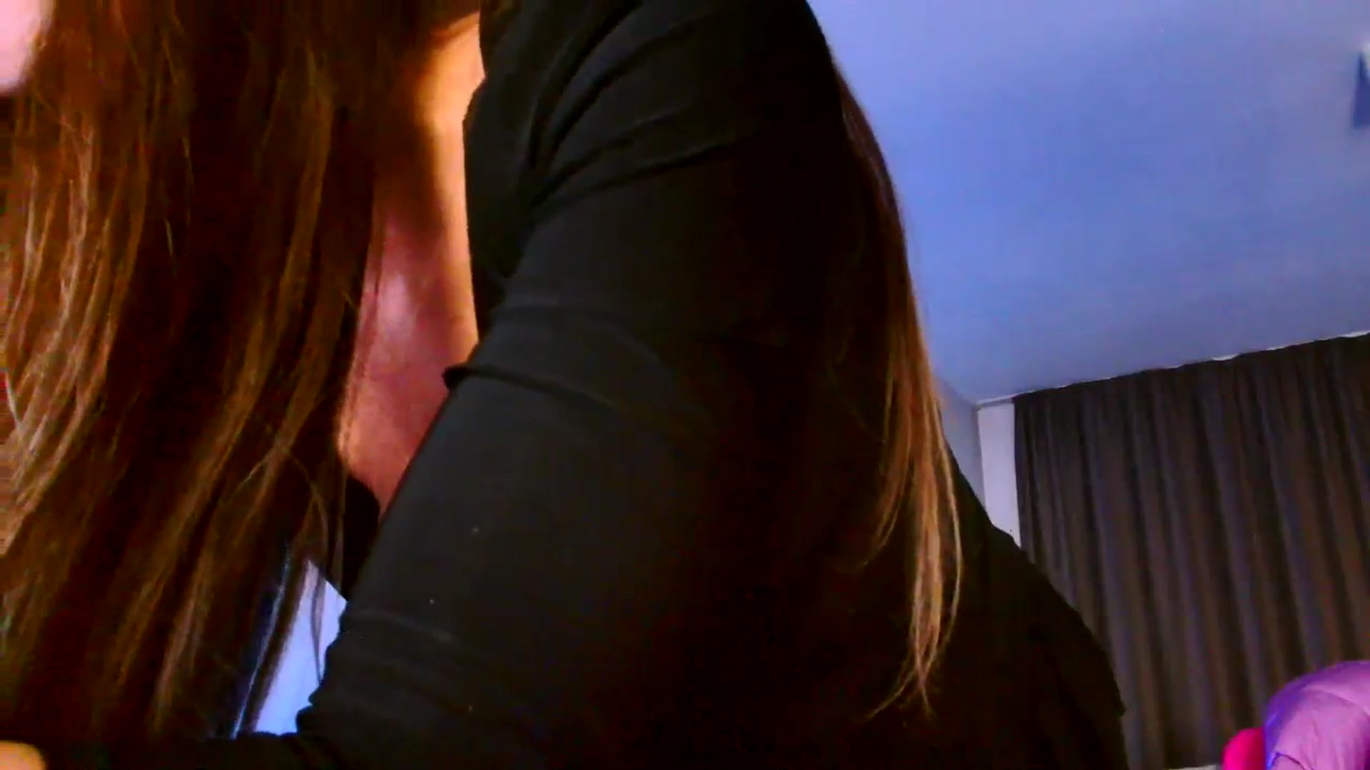 Gallery image thumbnail from Ana_Rose's myfreecams stream on, 12/14/2025, 02:25 image 16 of 20