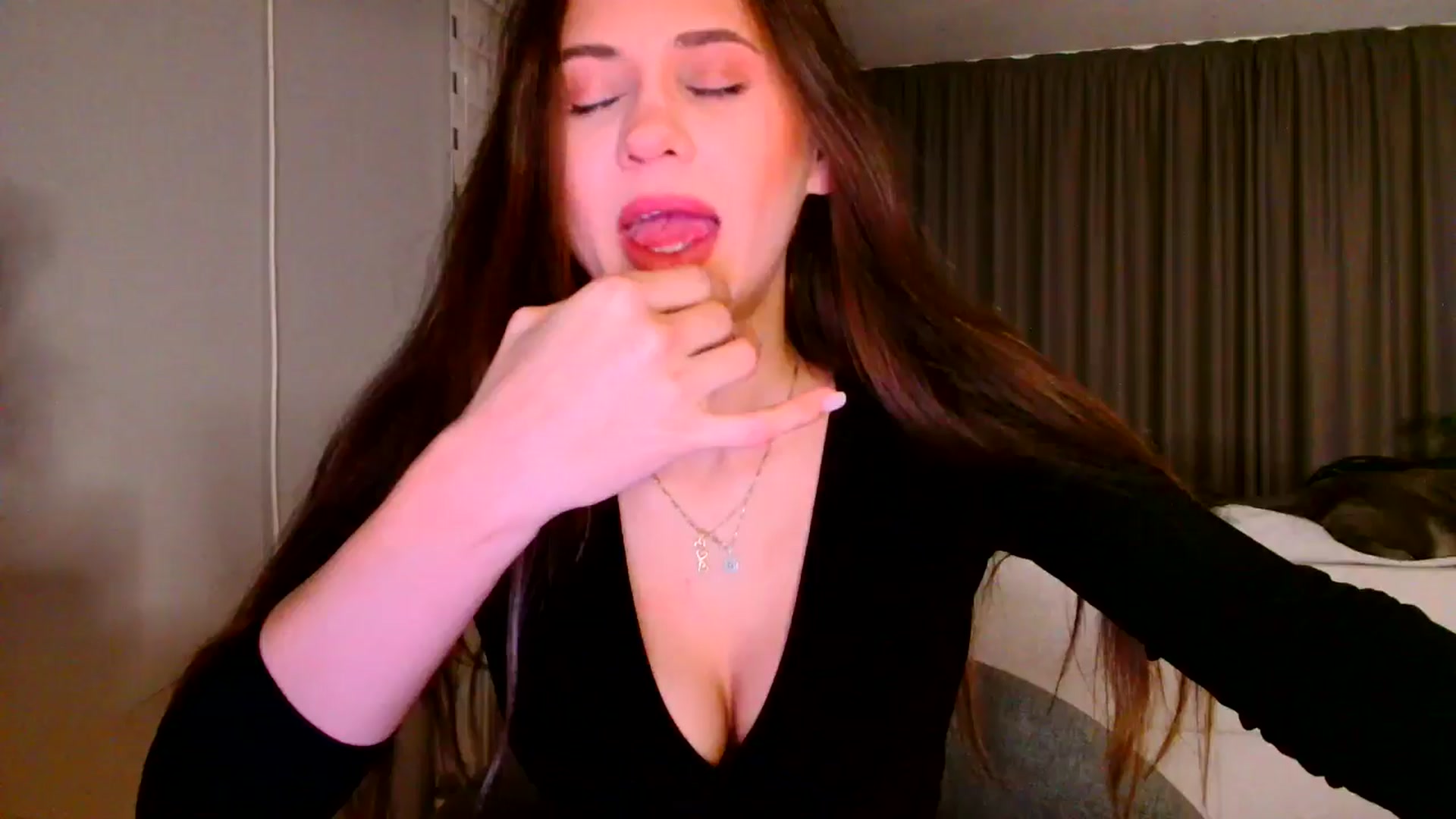 Gallery image thumbnail from Ana_Rose's myfreecams stream on, 12/14/2025, 02:25 image 1 of 20