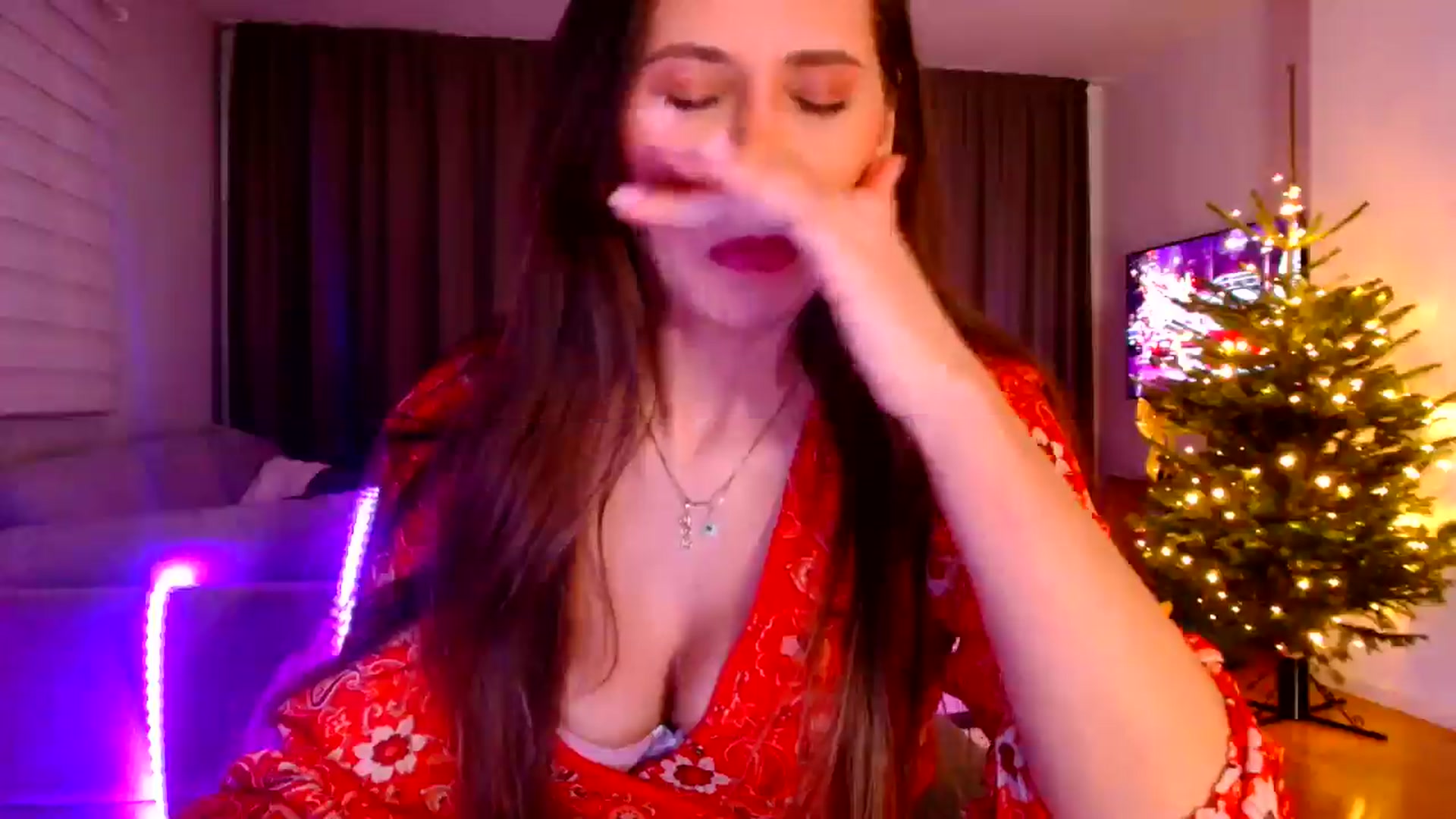 Gallery image thumbnail from Ana_Rose's myfreecams stream on, 12/26/2025, 01:41 image 2 of 20