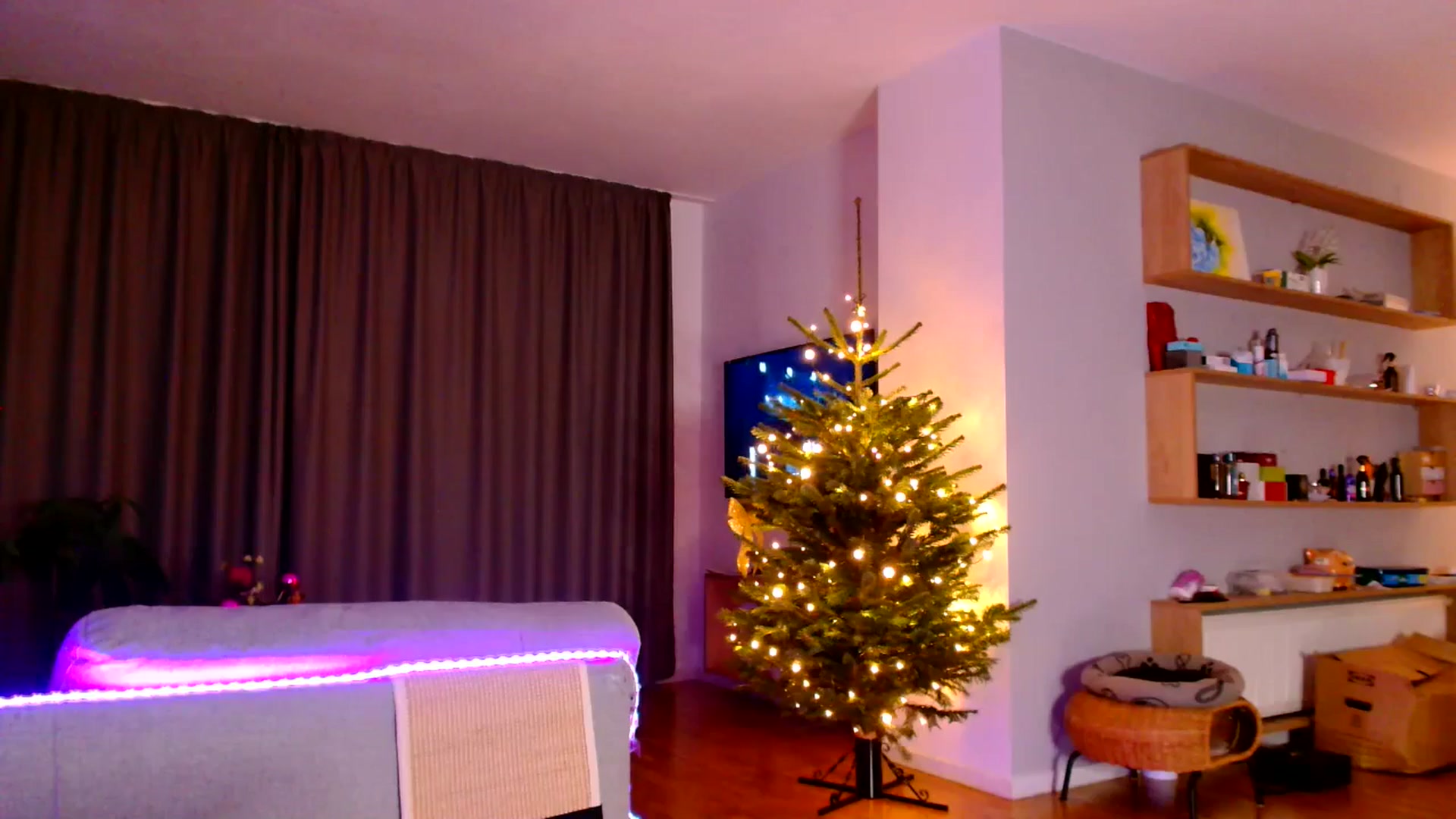 Gallery image thumbnail from Ana_Rose's myfreecams stream on, 12/27/2025, 02:10 image 5 of 20