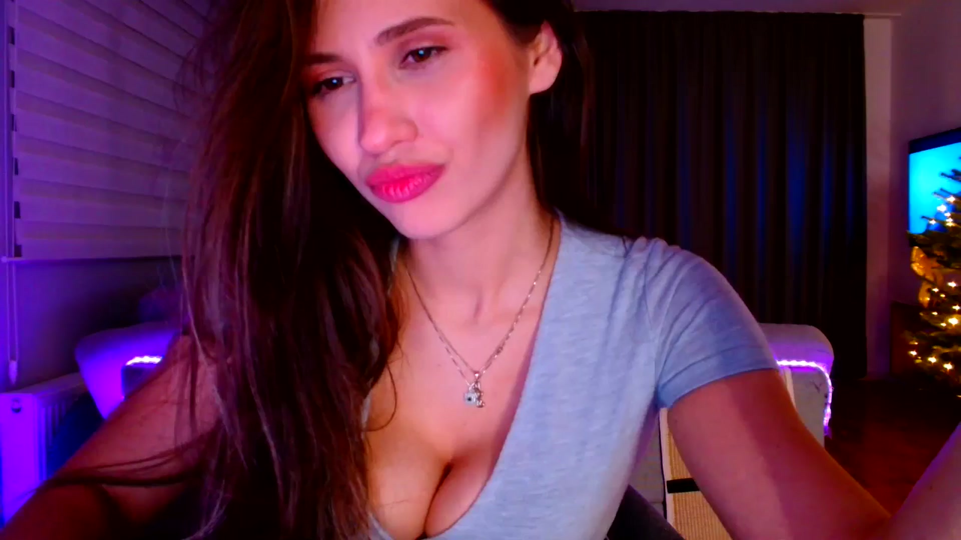 Gallery image thumbnail from Ana_Rose's myfreecams stream on, 12/27/2025, 02:10 image 1 of 20