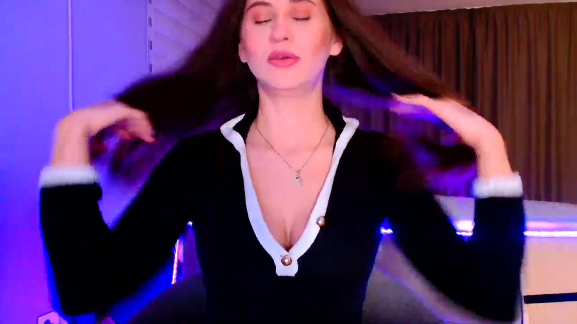 Gallery image thumbnail from Ana_Rose's myfreecams stream on, 01/11/2026, 02:26 image 3 of 20