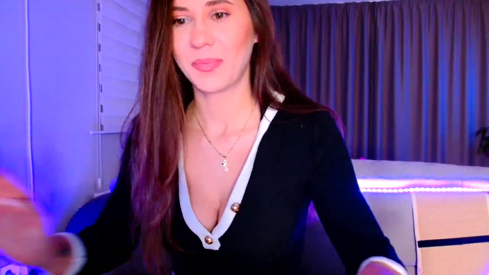 Gallery image thumbnail from Ana_Rose's myfreecams stream on, 01/11/2026, 02:26 image 2 of 20