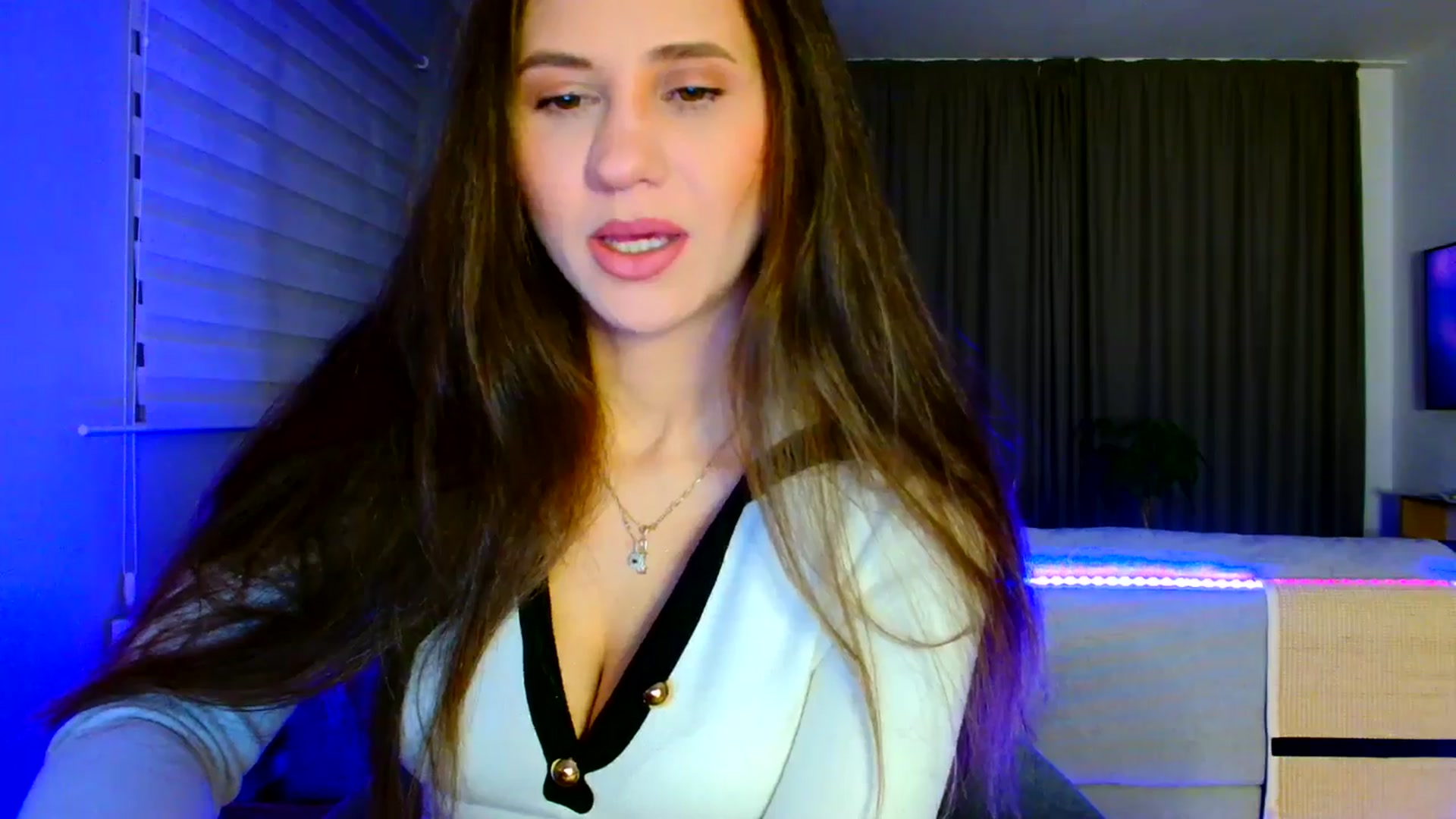 Gallery image thumbnail from Ana_Rose's myfreecams stream on, 01/31/2026, 22:46 image 5 of 20