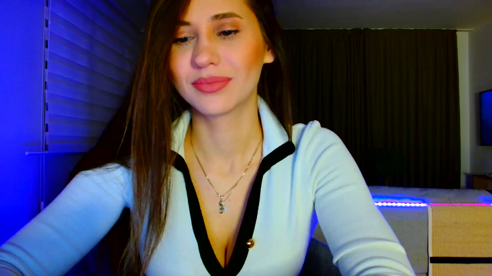 Gallery image thumbnail from Ana_Rose's myfreecams stream on, 01/31/2026, 22:46 image 12 of 20