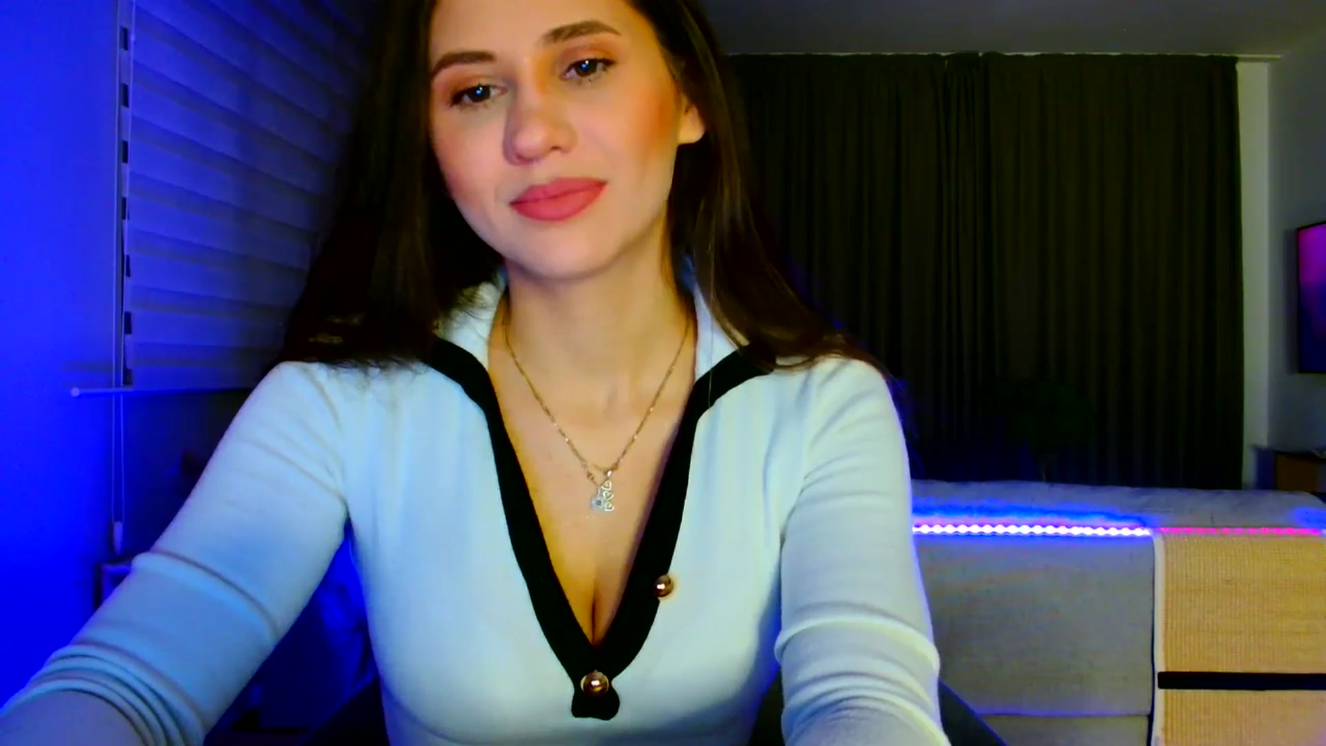 Gallery image thumbnail from Ana_Rose's myfreecams stream on, 01/31/2026, 22:46 image 6 of 20