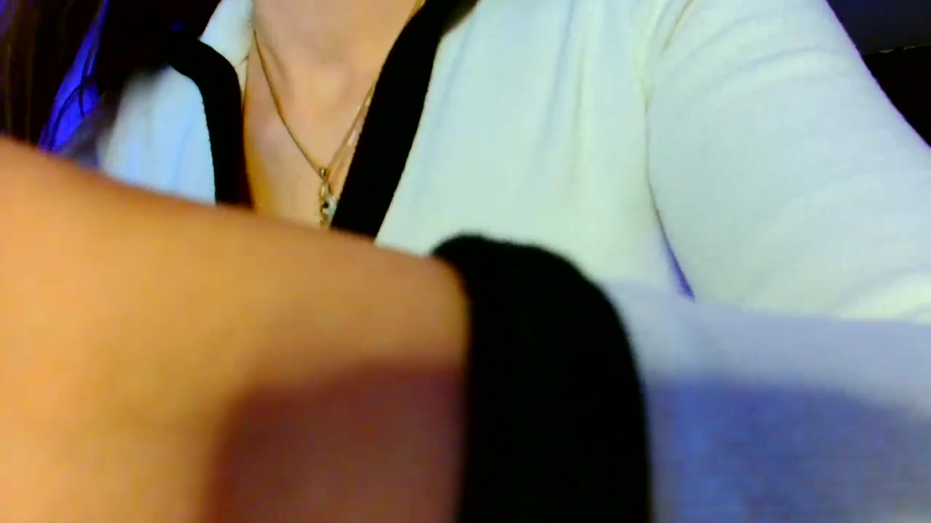 Gallery image thumbnail from Ana_Rose's myfreecams stream on, 02/01/2026, 02:03 image 12 of 20