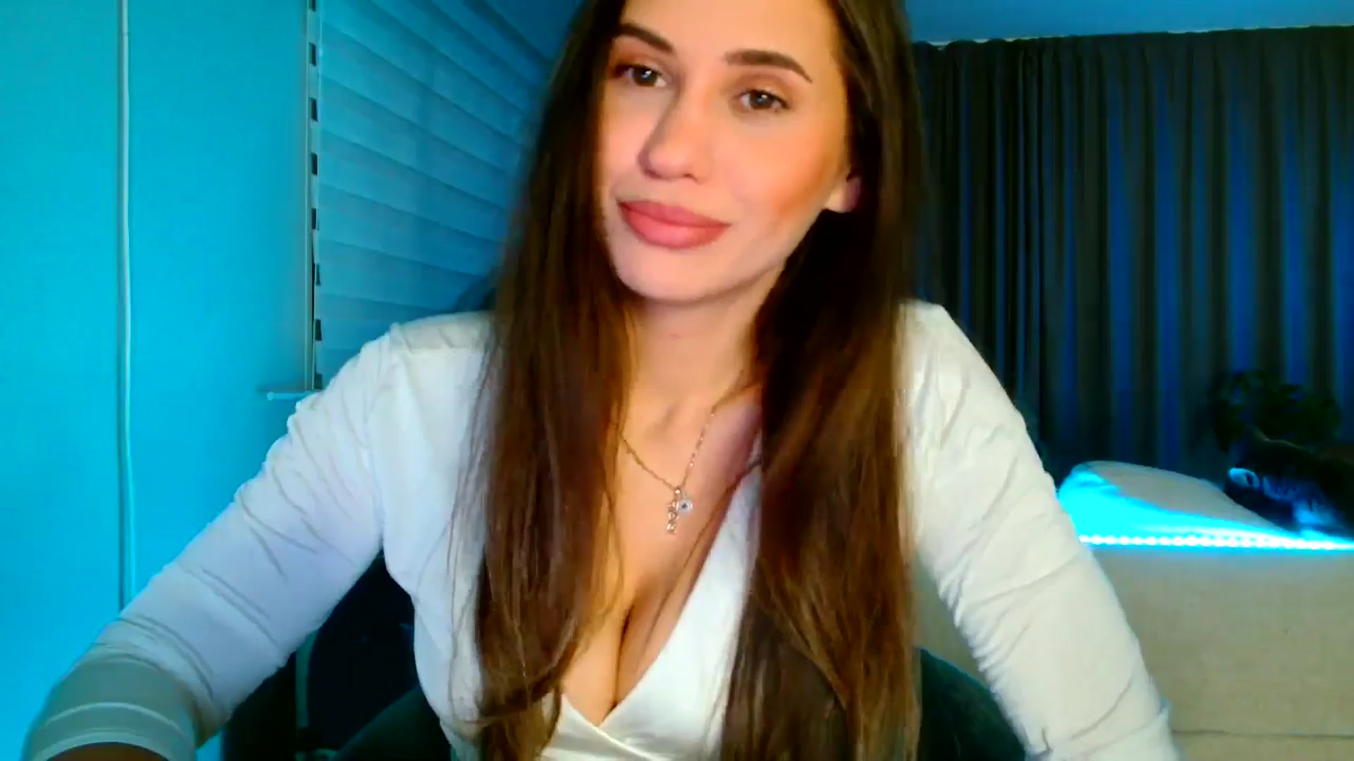 Gallery image thumbnail from Ana_Rose's myfreecams stream on, 02/08/2026, 24:29 image 9 of 20